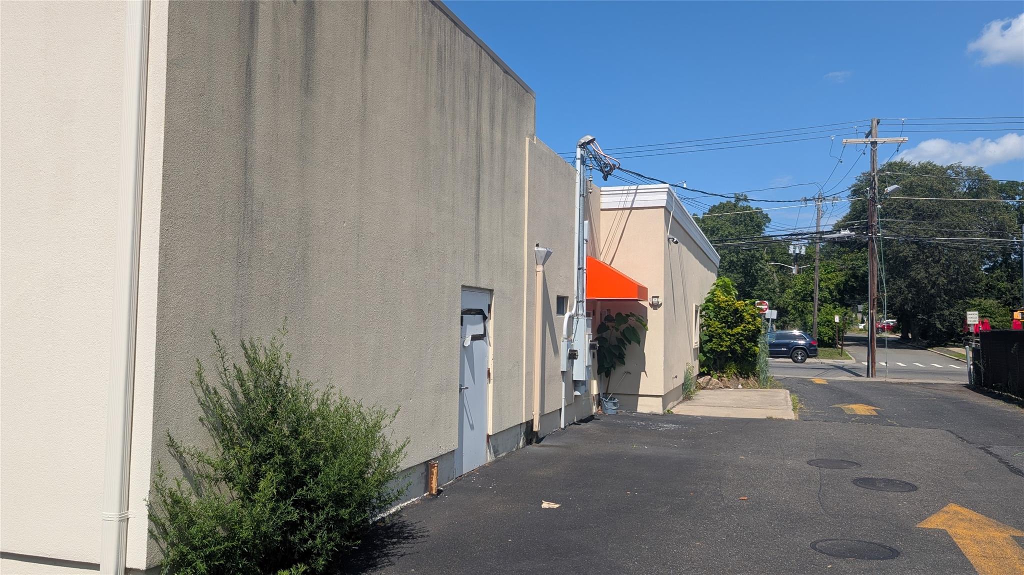 #5 photo, 352-354 Larkfield Road, サフォーク郡 East Northport , NY 11731