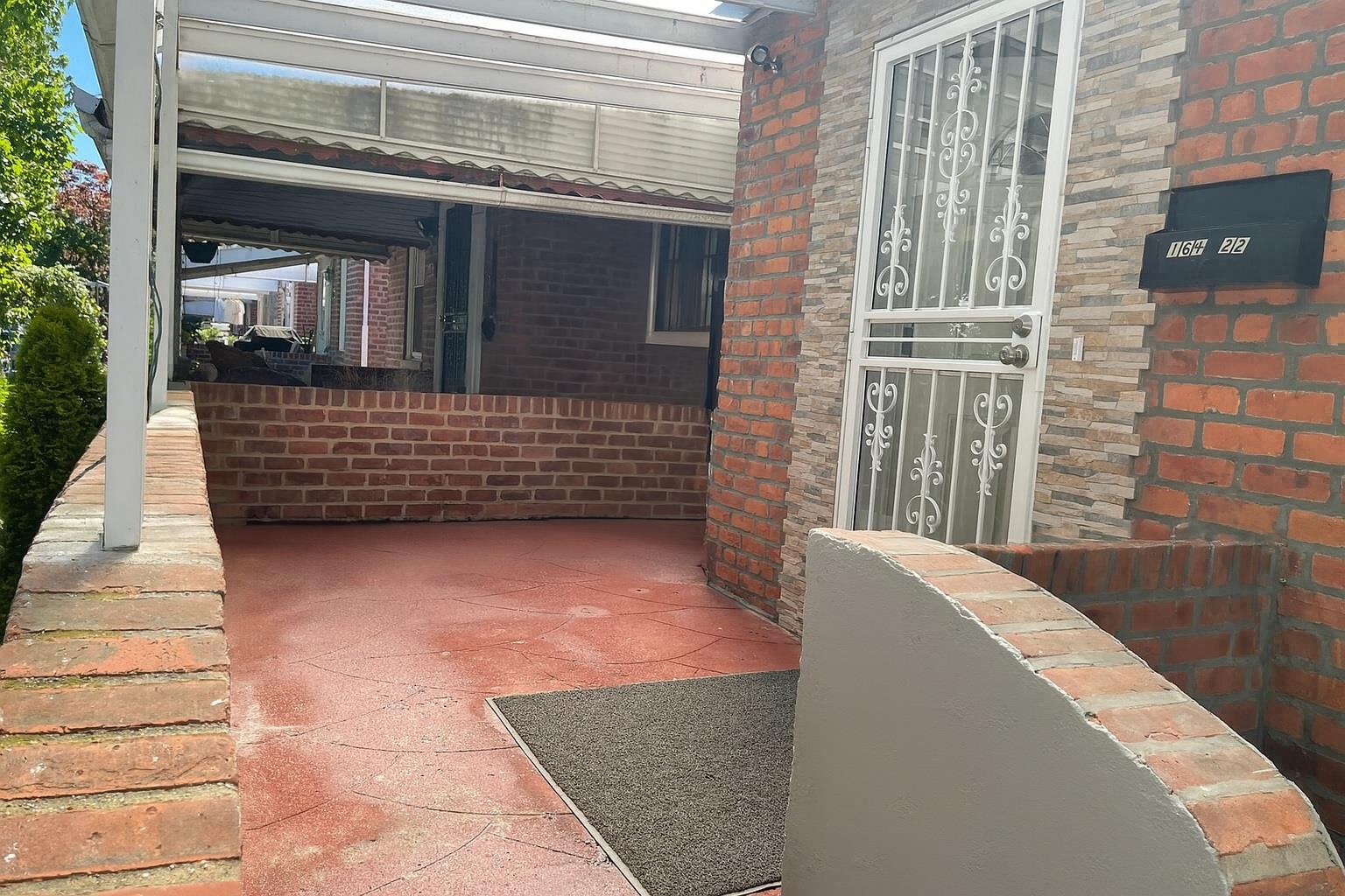 #3 photo, 164-22 73rd Ave, クイーンズ区 Fresh Meadows , NY 11366