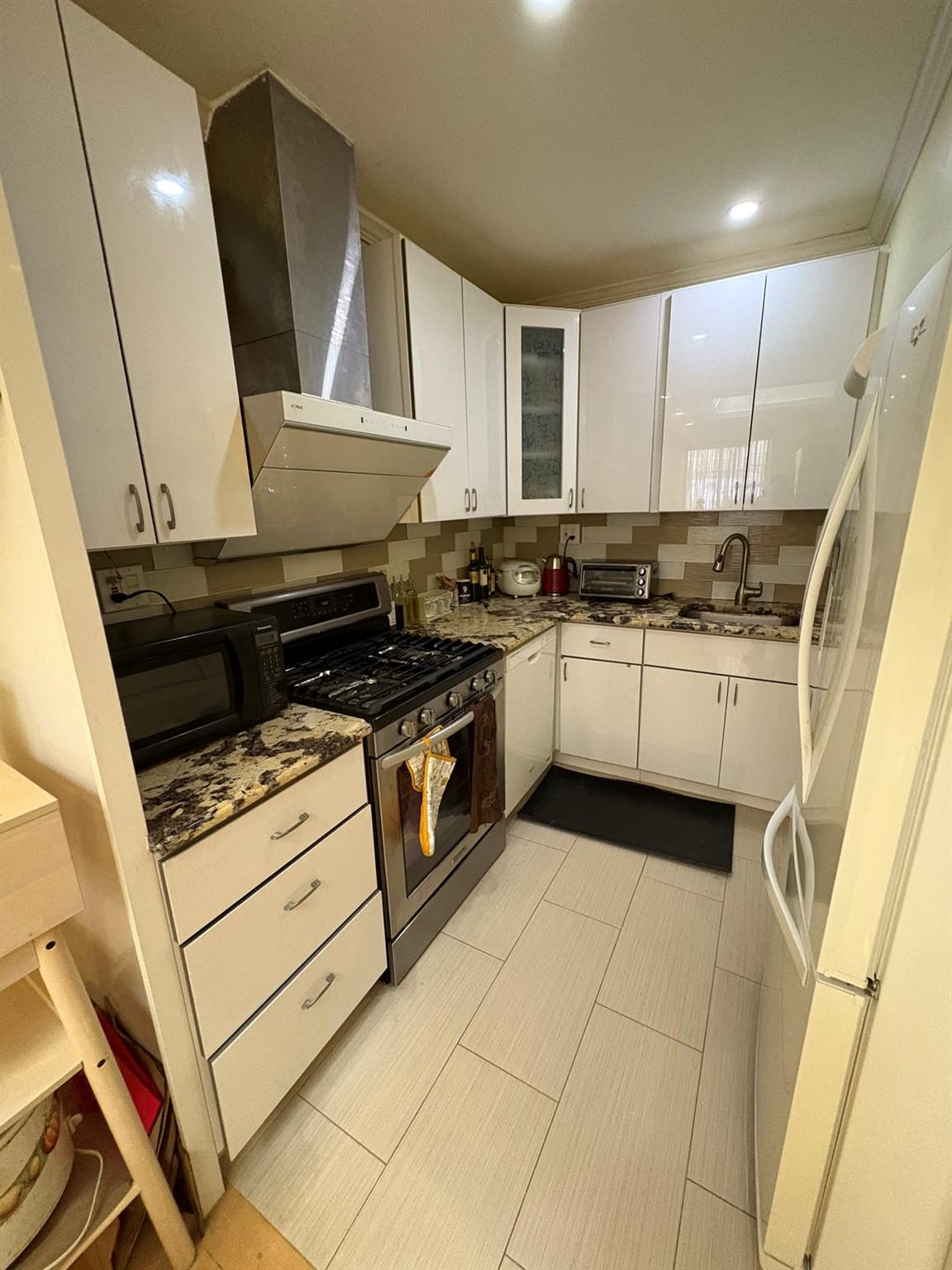 #7 photo, 164-22 73rd Ave, クイーンズ区 Fresh Meadows , NY 11366