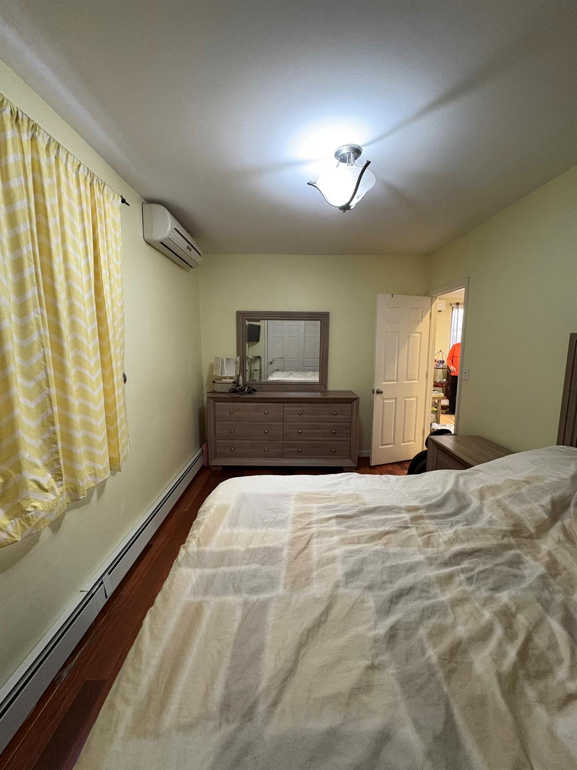 #9 photo, 164-22 73rd Ave, クイーンズ区 Fresh Meadows , NY 11366