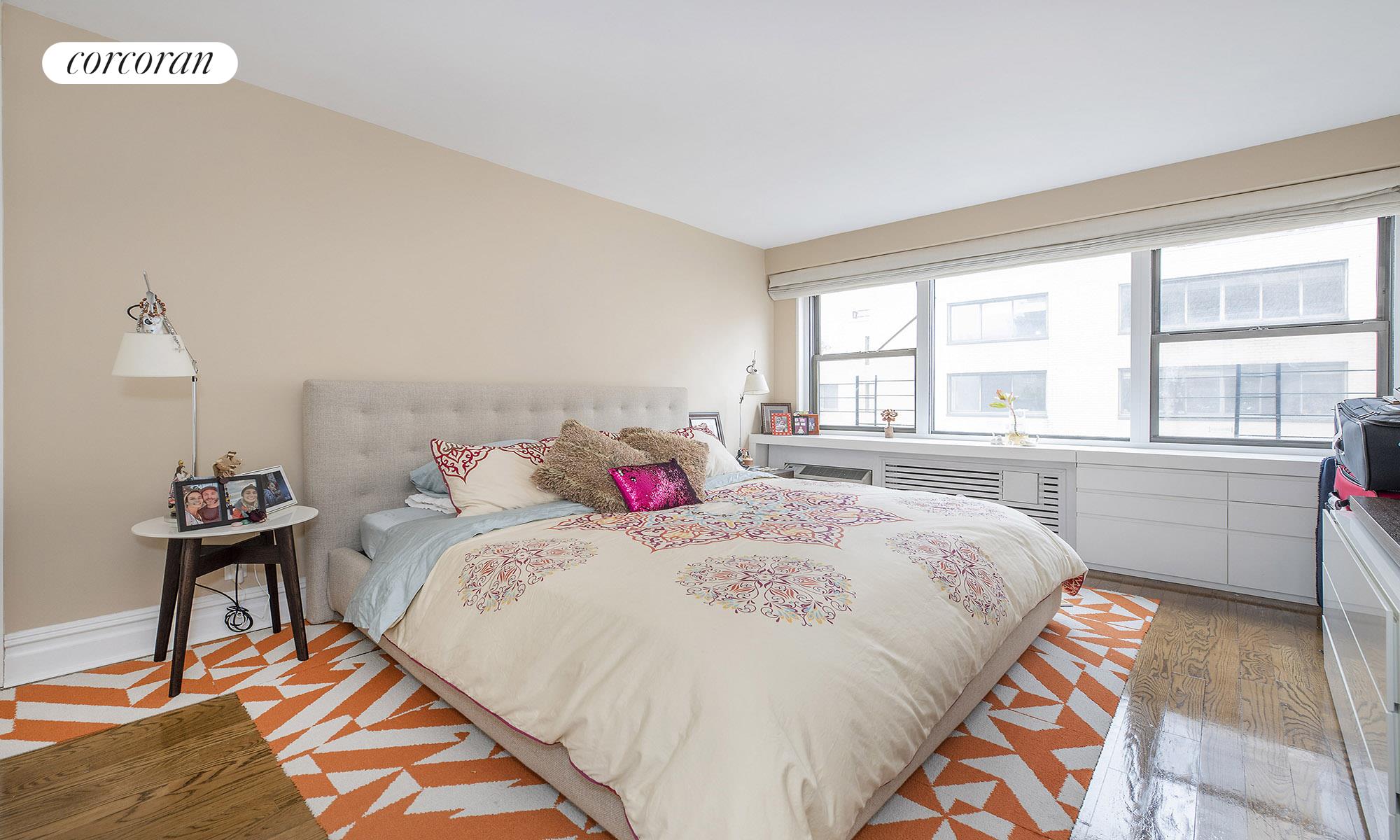 #5 photo, New York City, マンハッタン Lenox Hill , NY 10021