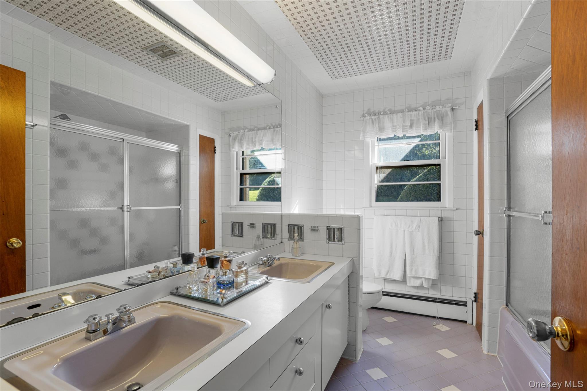 #15 photo, 6 Century Ridge Road, Purchase , NY 10577