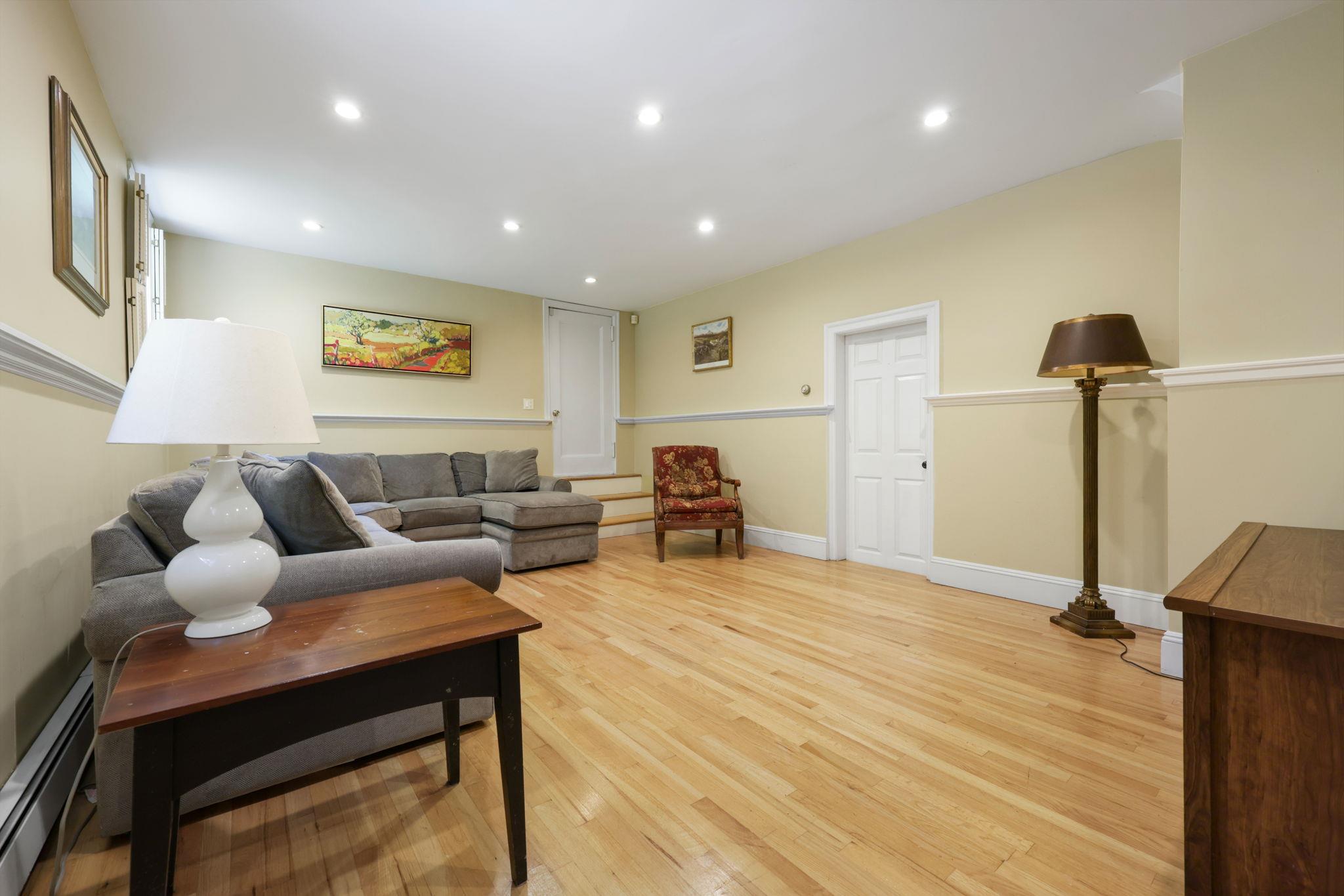 #20 photo, 54 Claremont Road, 뉴욕주 Scarsdale , NY 10583