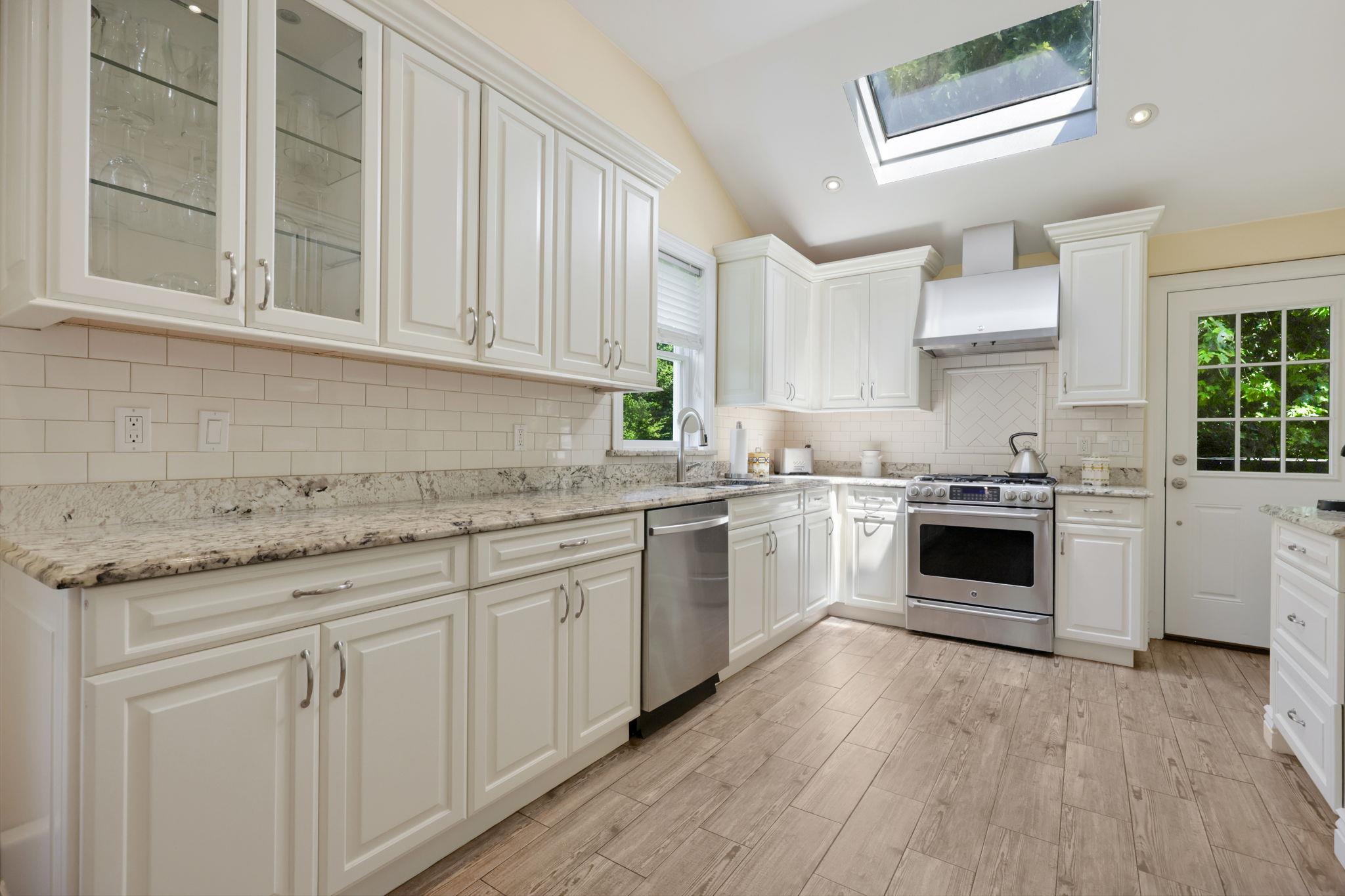 #5 photo, 54 Claremont Road, 뉴욕주 Scarsdale , NY 10583