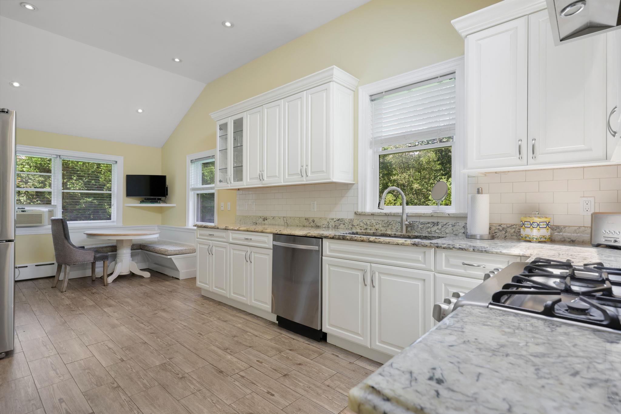 #6 photo, 54 Claremont Road, 뉴욕주 Scarsdale , NY 10583