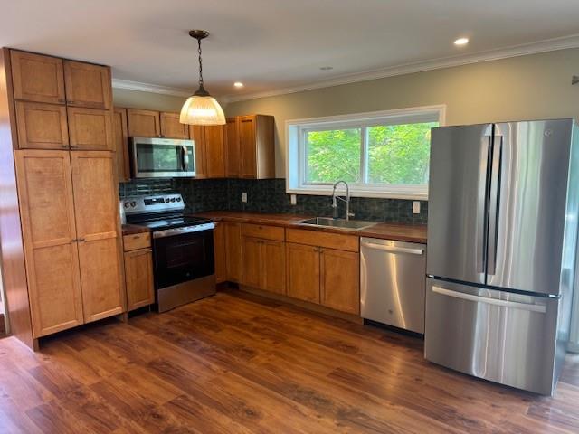 #11 photo, 5 Franklin Road, سوفولك Sound Beach , NY 11789