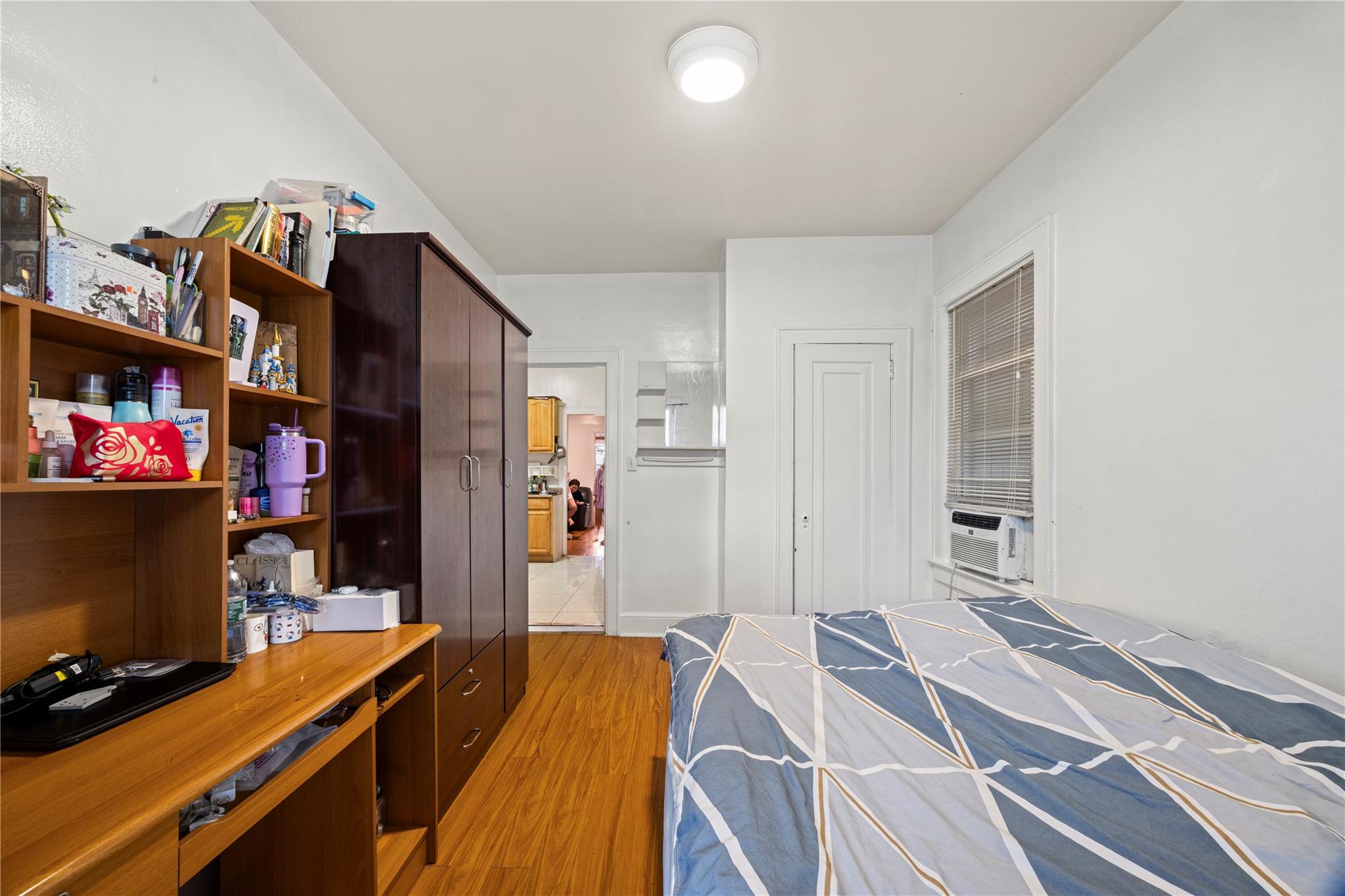 #10 photo, 12141 6th Avenue, クイーンズ区 College Point , NY 11356