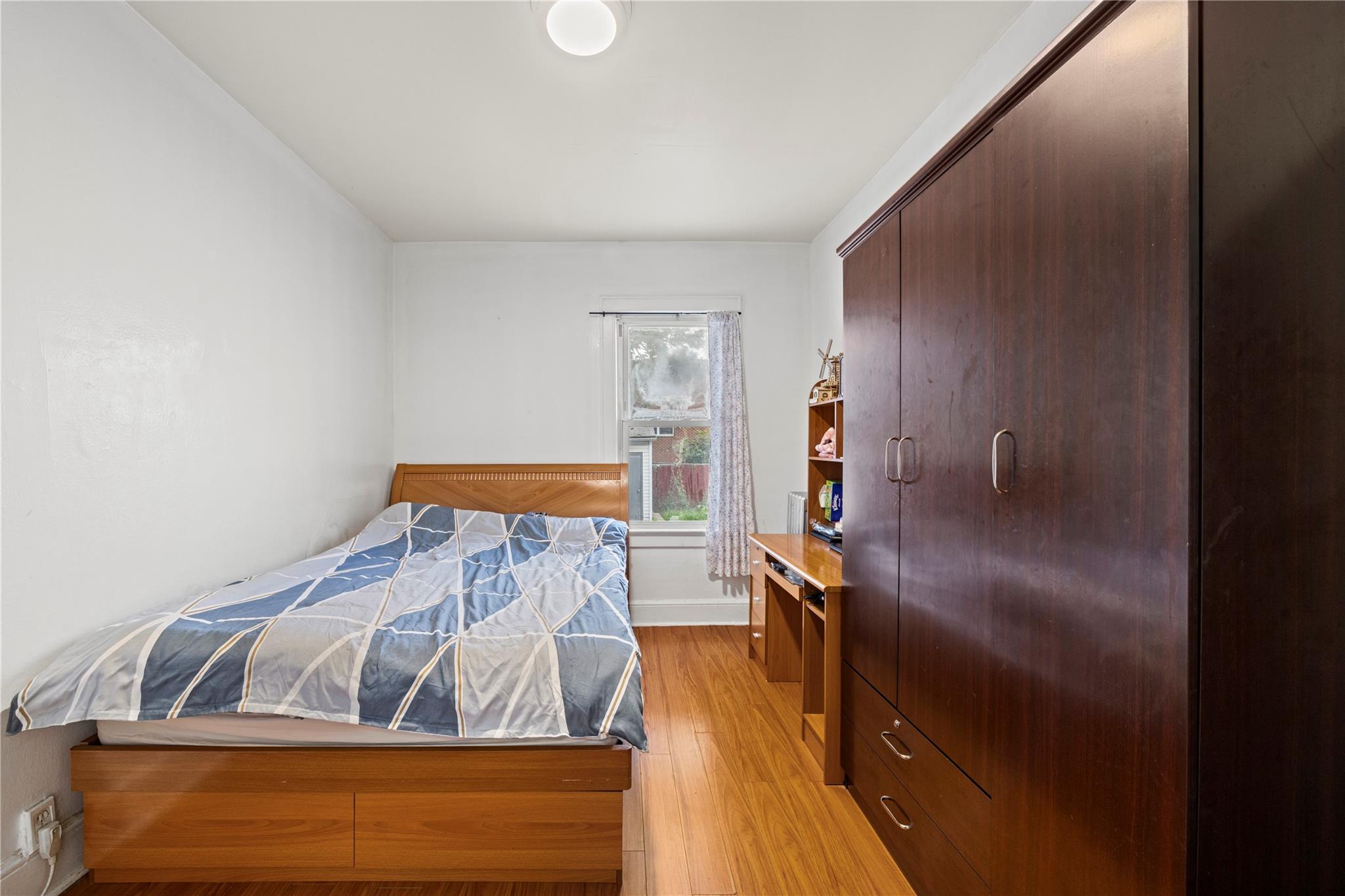 #9 photo, 12141 6th Avenue, クイーンズ区 College Point , NY 11356