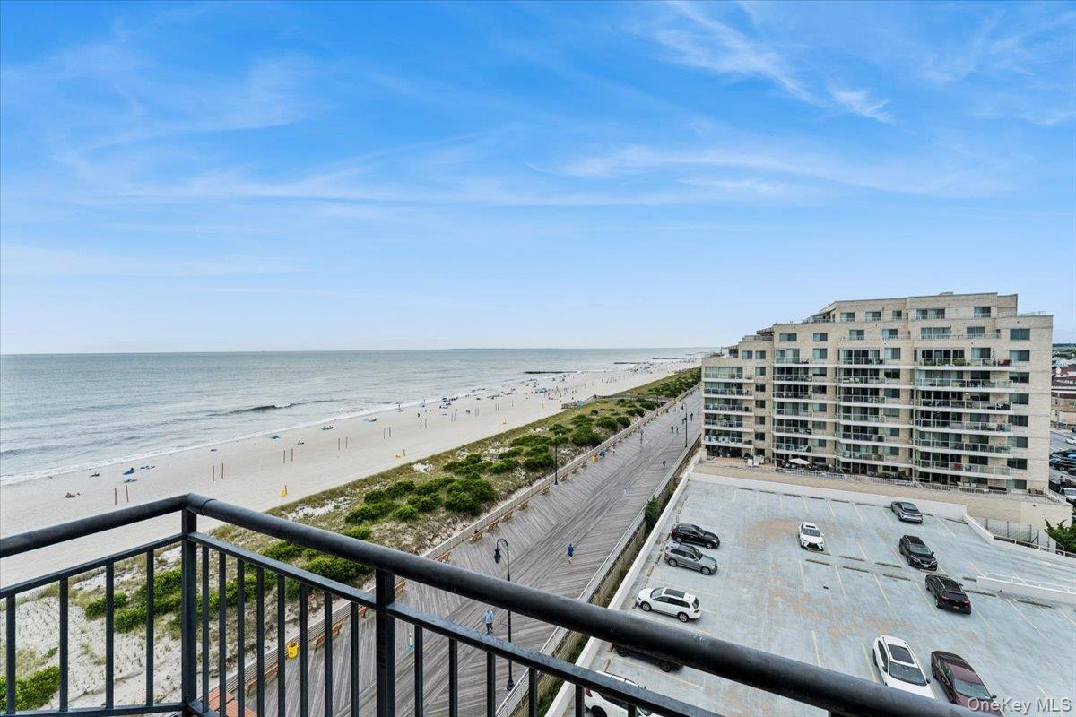 #20 photo, 100 W Broadway, 長島 長灘 Long Beach , NY 11561