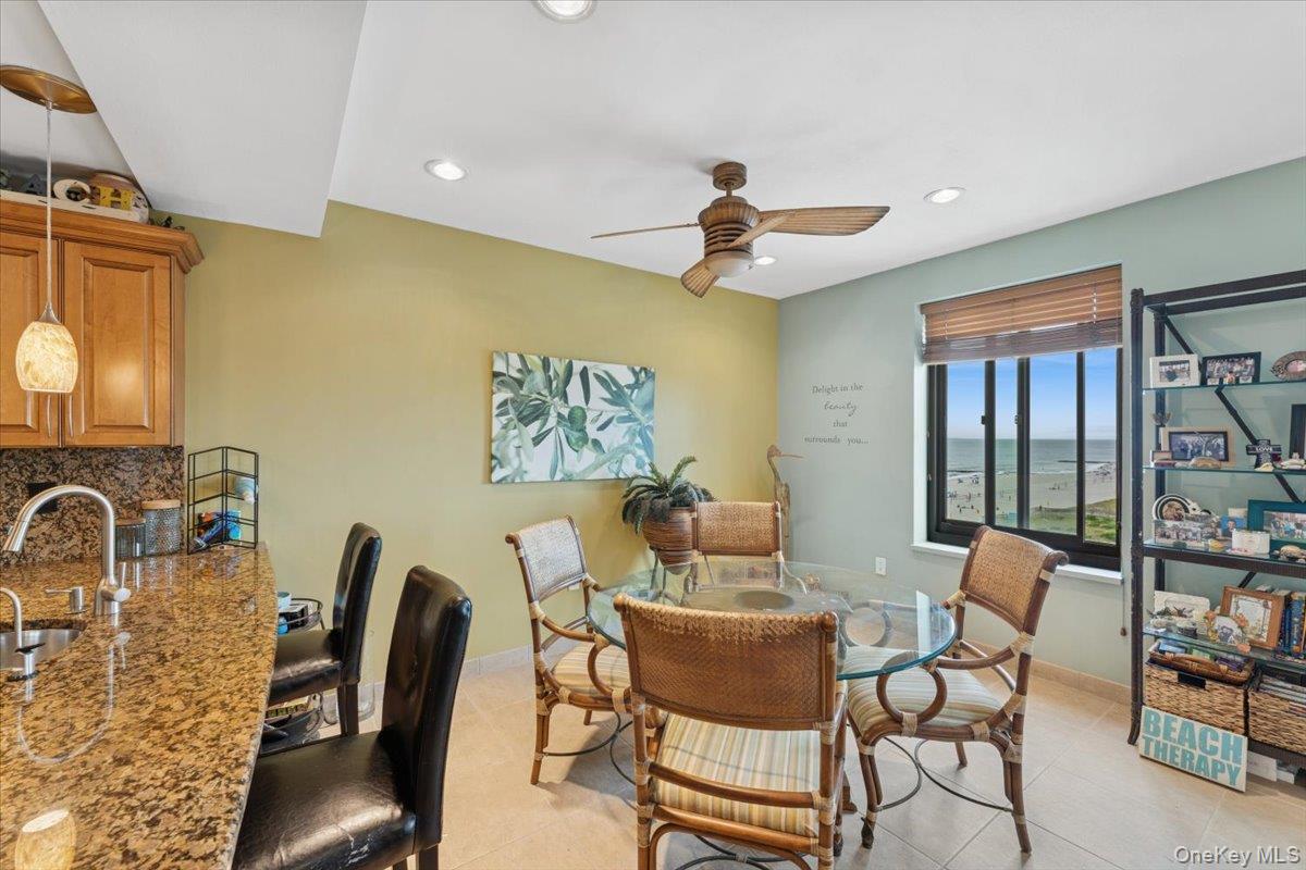 #8 photo, 100 W Broadway, 長島 長灘 Long Beach , NY 11561