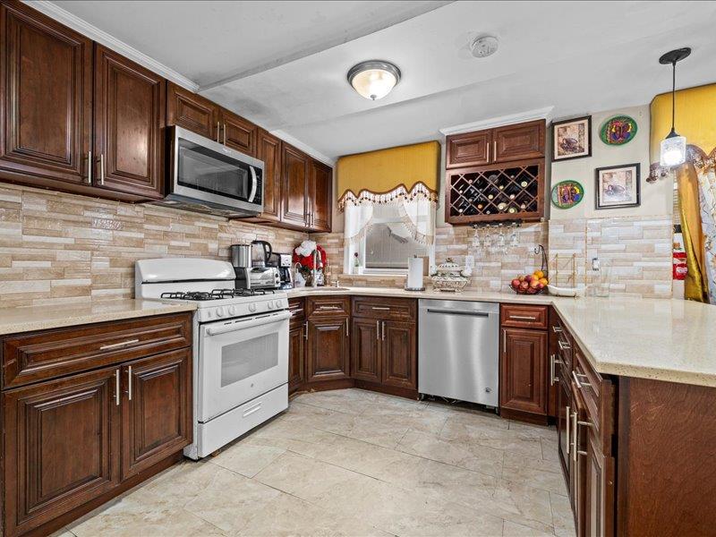 #3 photo, 31 E 43rd Street, 布鲁克林 Brooklyn , NY 11203