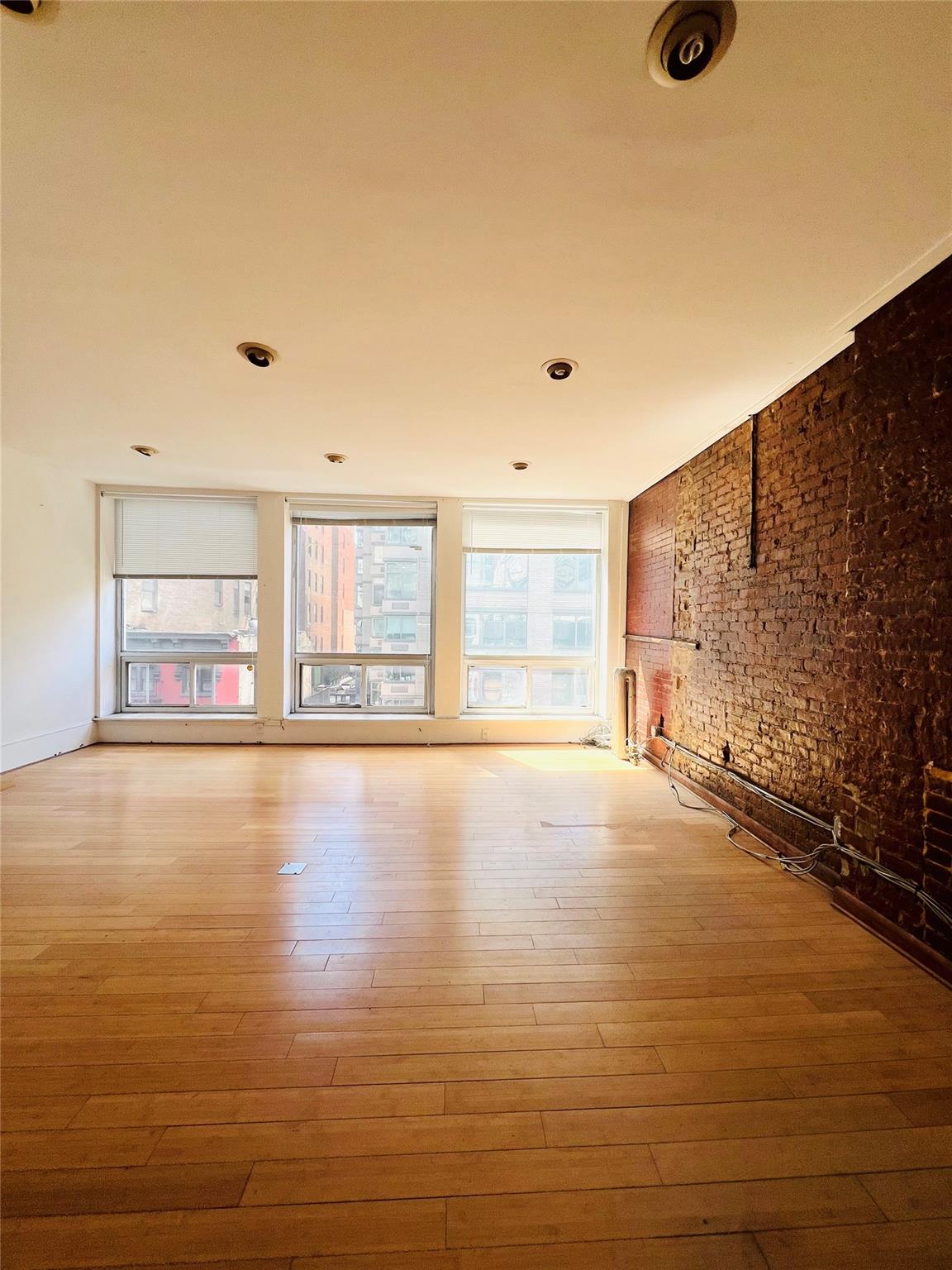 #3 photo, 57 W 28 Street, マンハッタン New York (Manhattan) , NY 10001