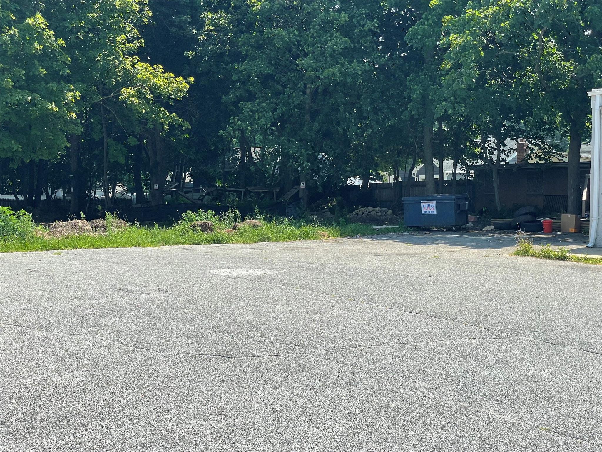 #12 photo, 452 Middle Country Road, サフォーク郡 Selden , NY 11784