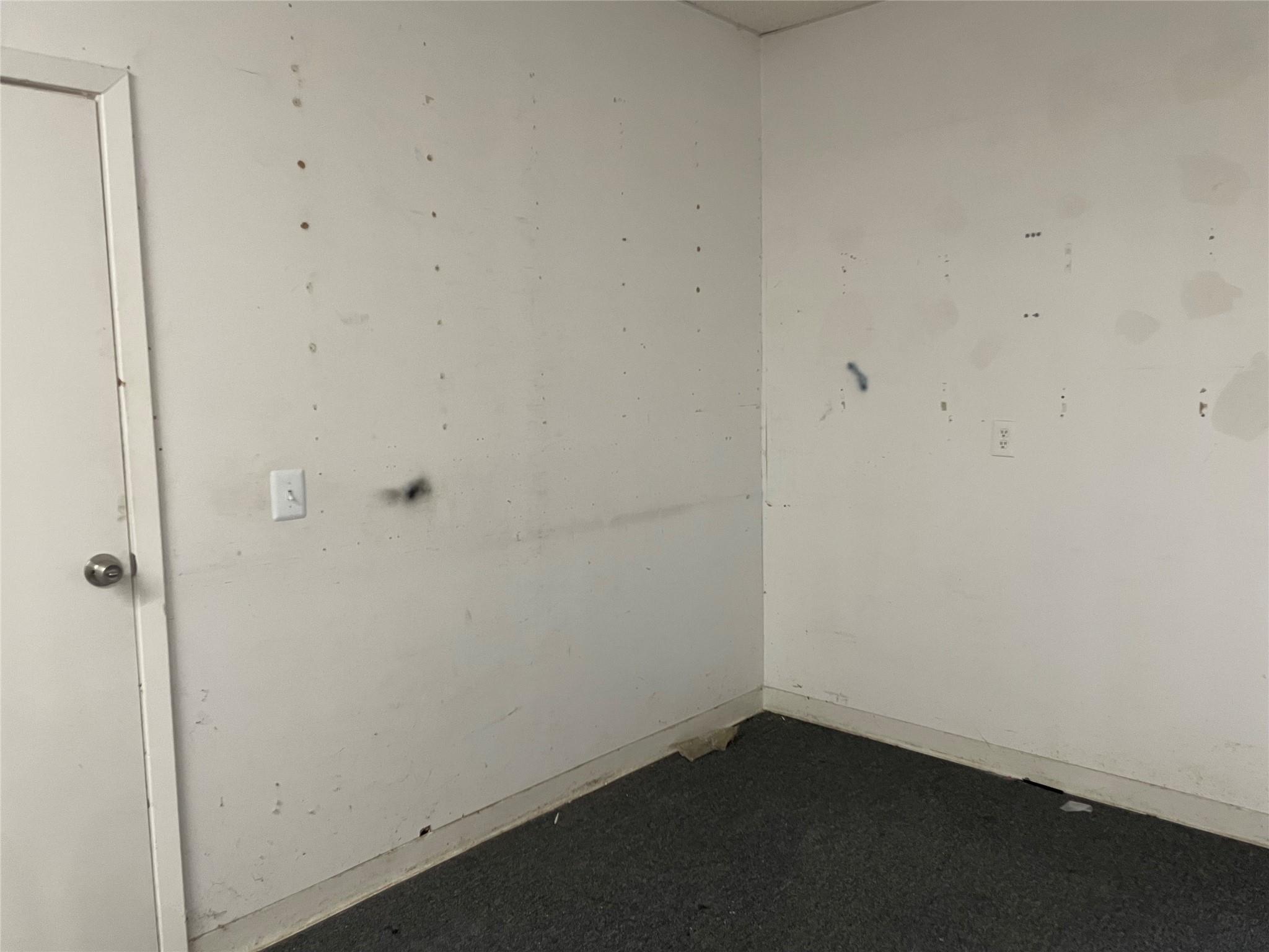 #8 photo, 452 Middle Country Road, サフォーク郡 Selden , NY 11784