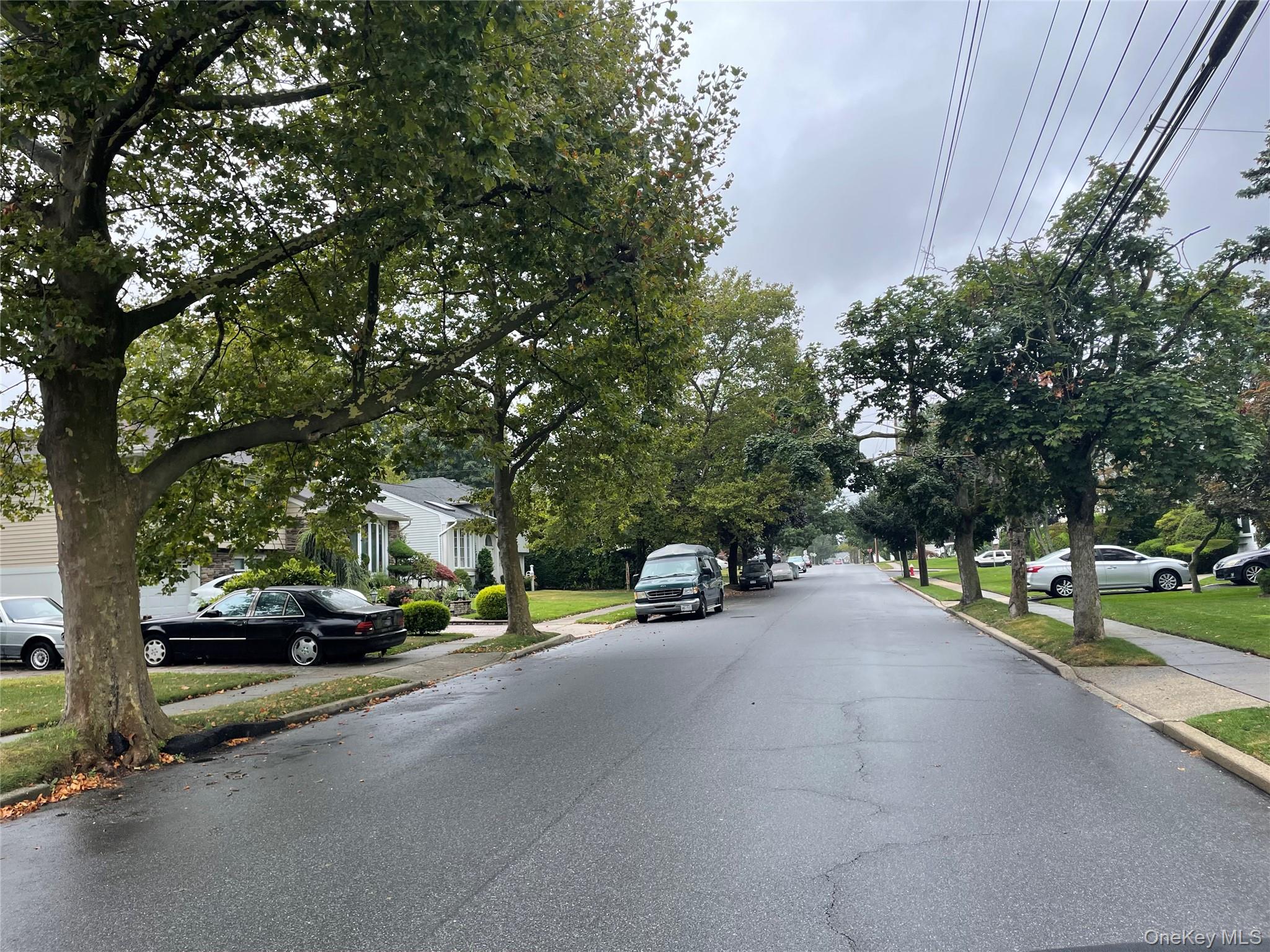 #3 photo, 1070 Cramer Court, Baldwin , NY 11510