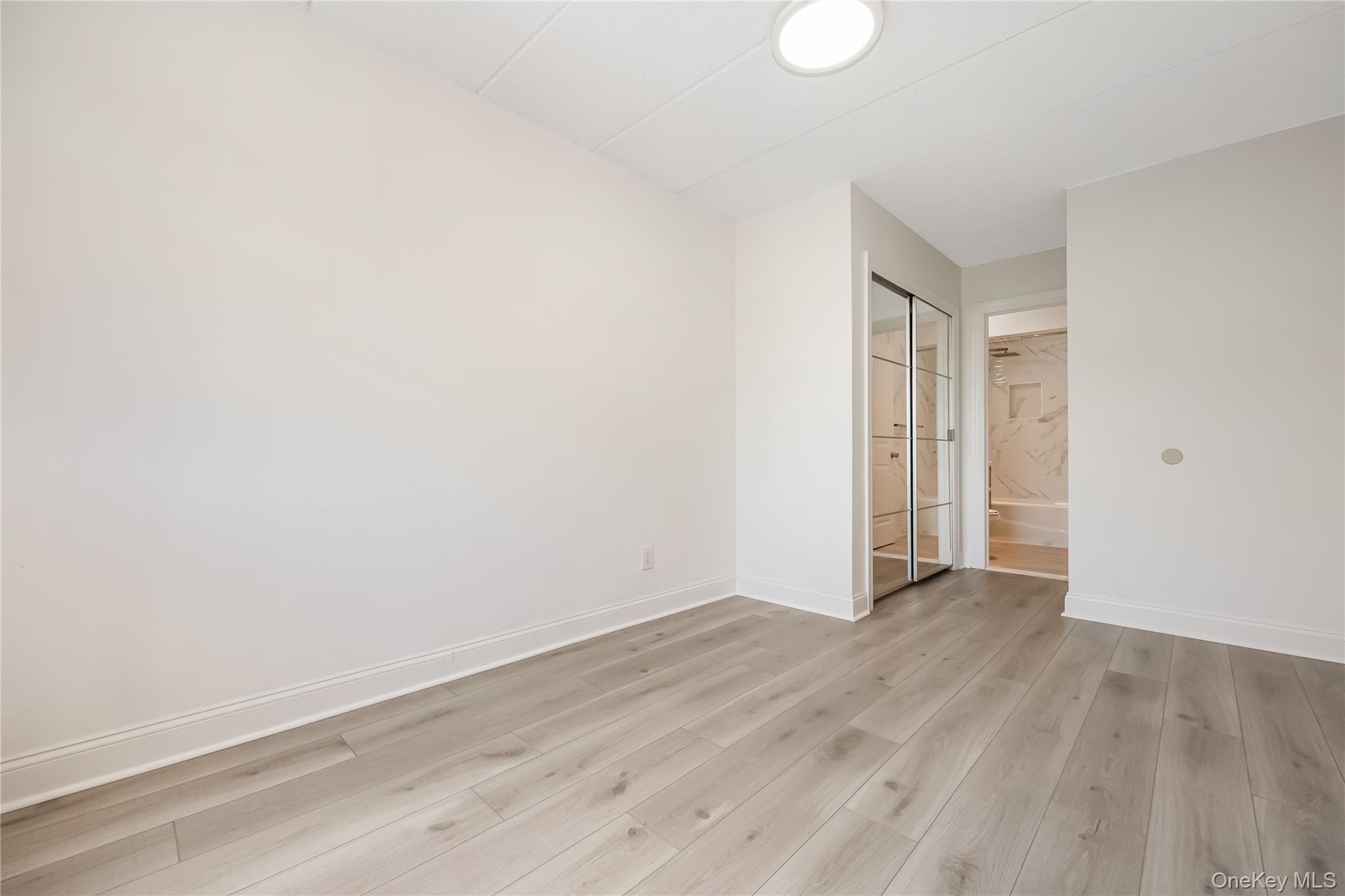 #11 photo, 7601 113th Street, 皇后區 森林小丘 Forest Hills , NY 11375