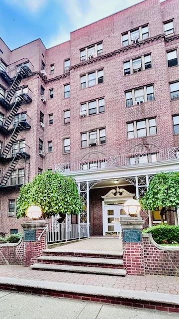 #1 photo, 170-40 Highland Avenue, Jamaica Estates , NY 11432