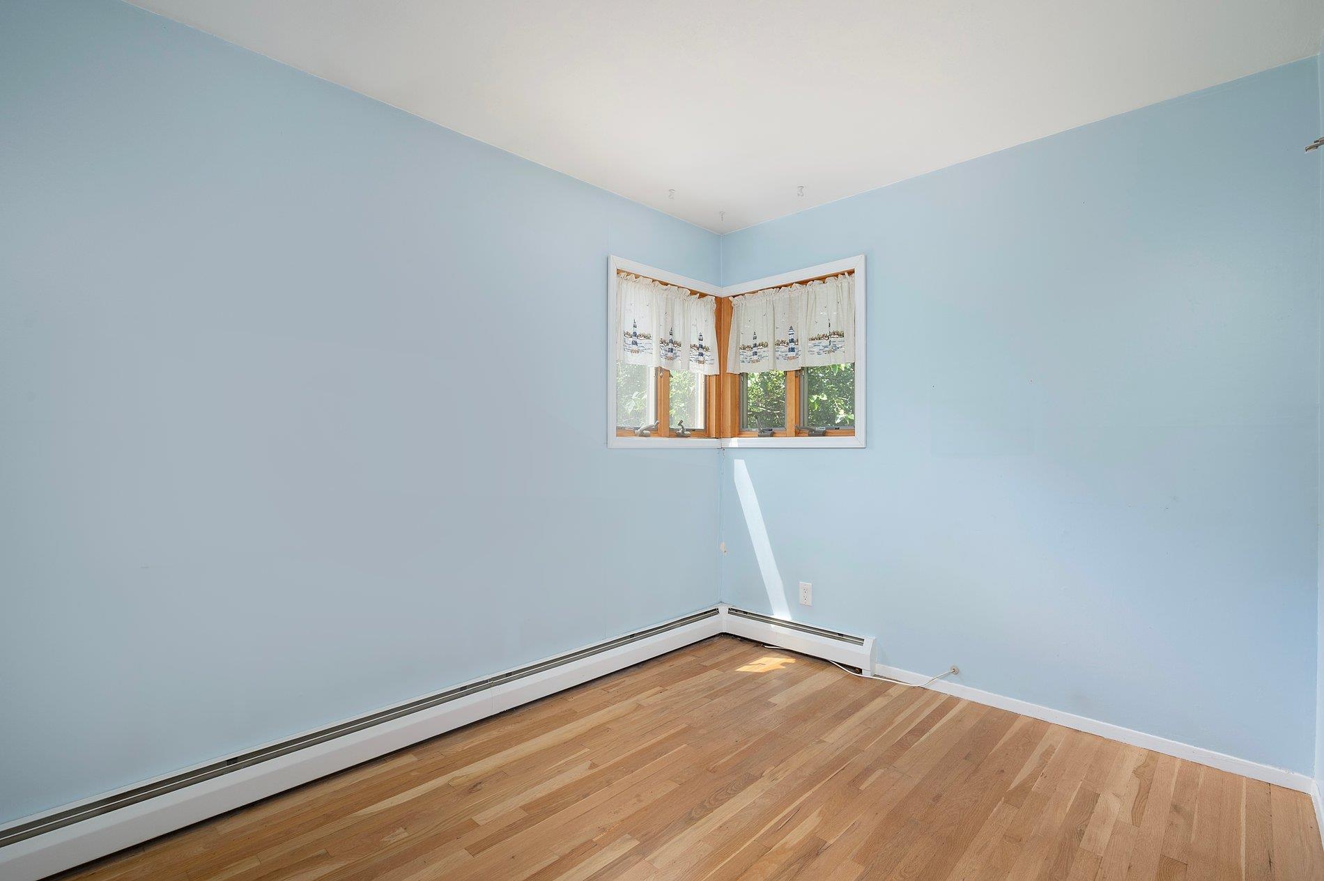 #13 photo, 12 46th Street, サフォーク郡 Islip , NY 11751