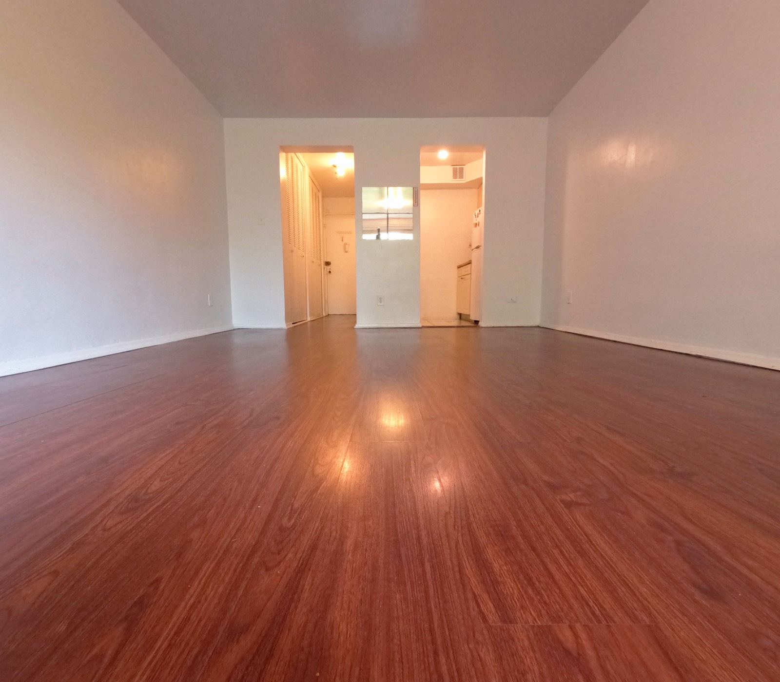 #1 photo, 78-06 46th Ave, #2J, Elmhurst , NY 11373
