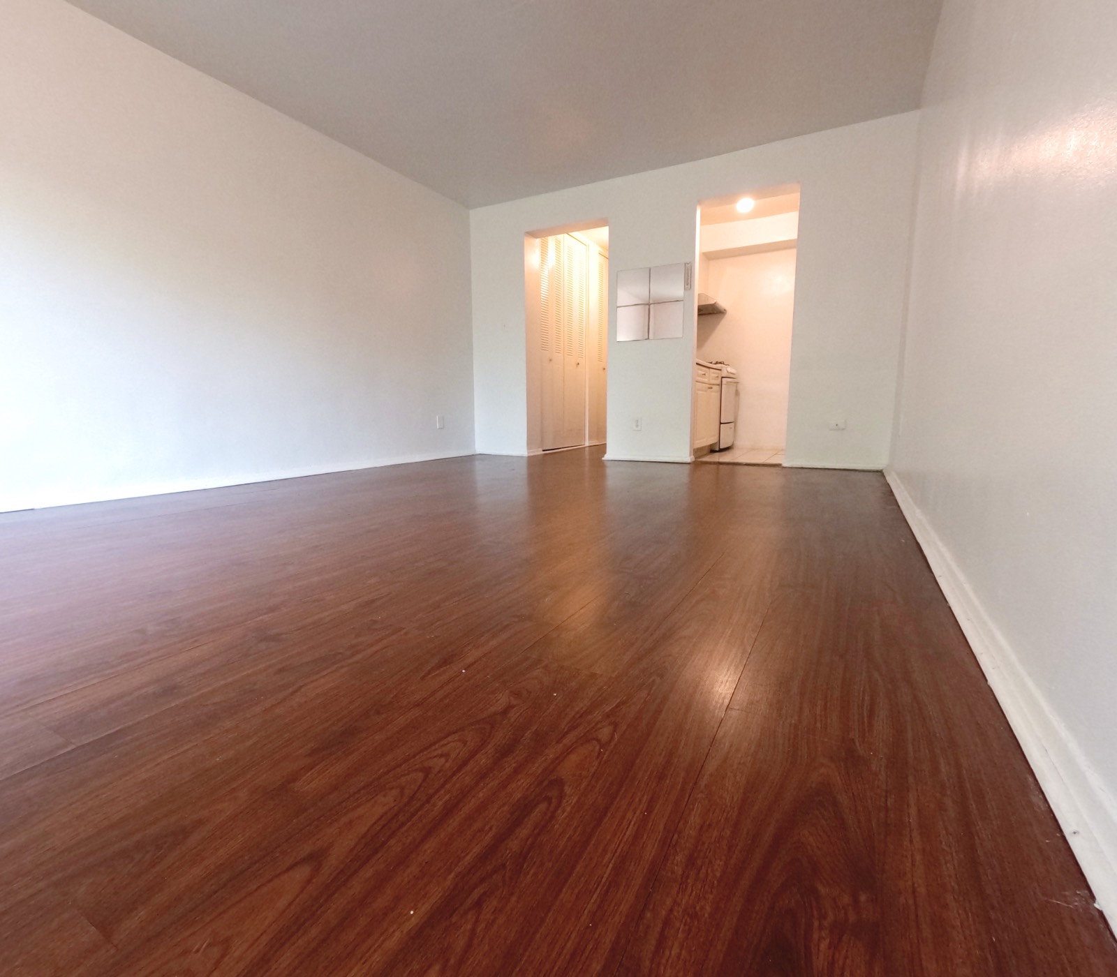 #3 photo, 78-06 46th Ave, #2J, クイーンズ区 Elmhurst , NY 11373