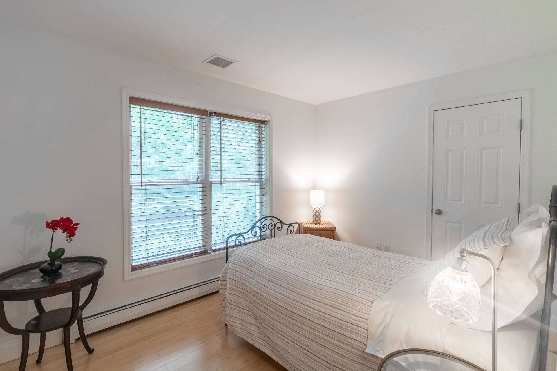 #11 photo, 28  Bayview ave, サフォーク郡 East Hampton , NY 11937