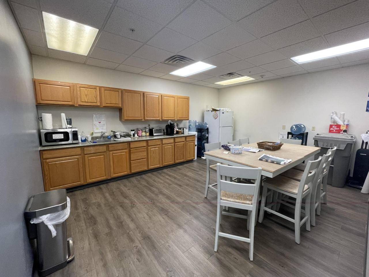 #4 photo, 621 Columbia St Ext, Cohoes , NY 12047