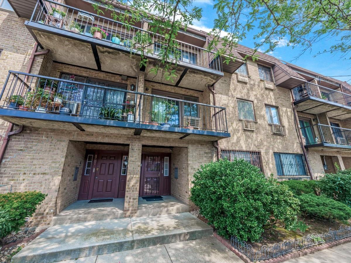 #1 photo, 8703 57th Road, 皇后區 艾姆赫斯特 Elmhurst , NY 11373