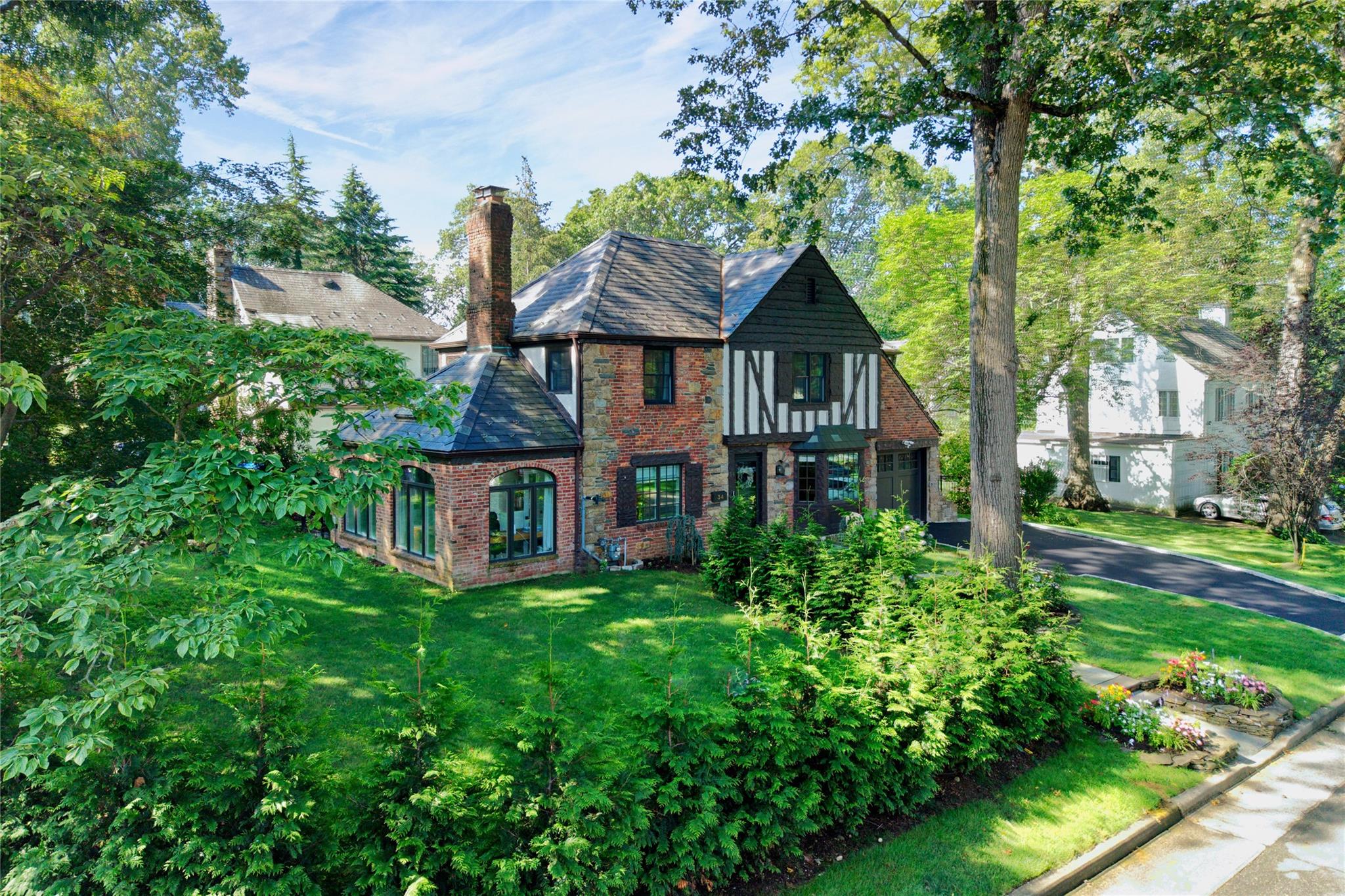 #1 photo, 34 Foxhurst Lane, 長島 曼哈塞特 Manhasset , NY 11030