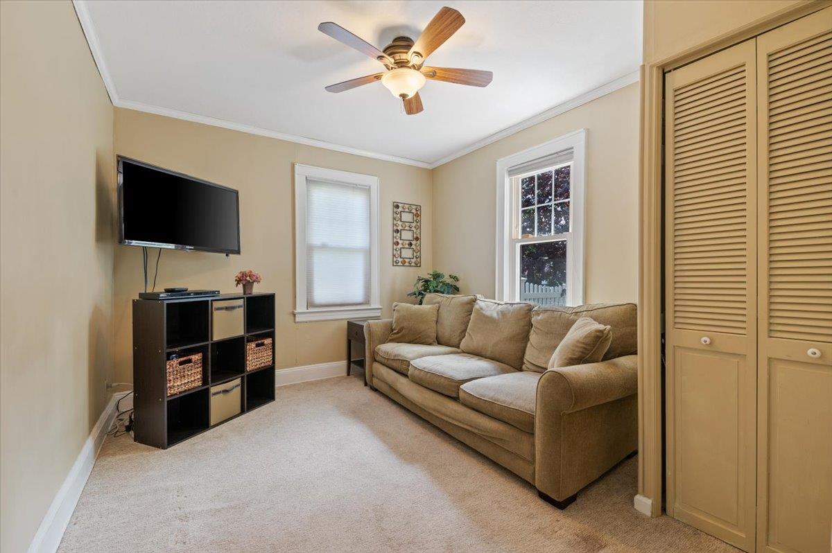 #13 photo, 1016 Tyrus Court, 長島 Merrick , NY 11566