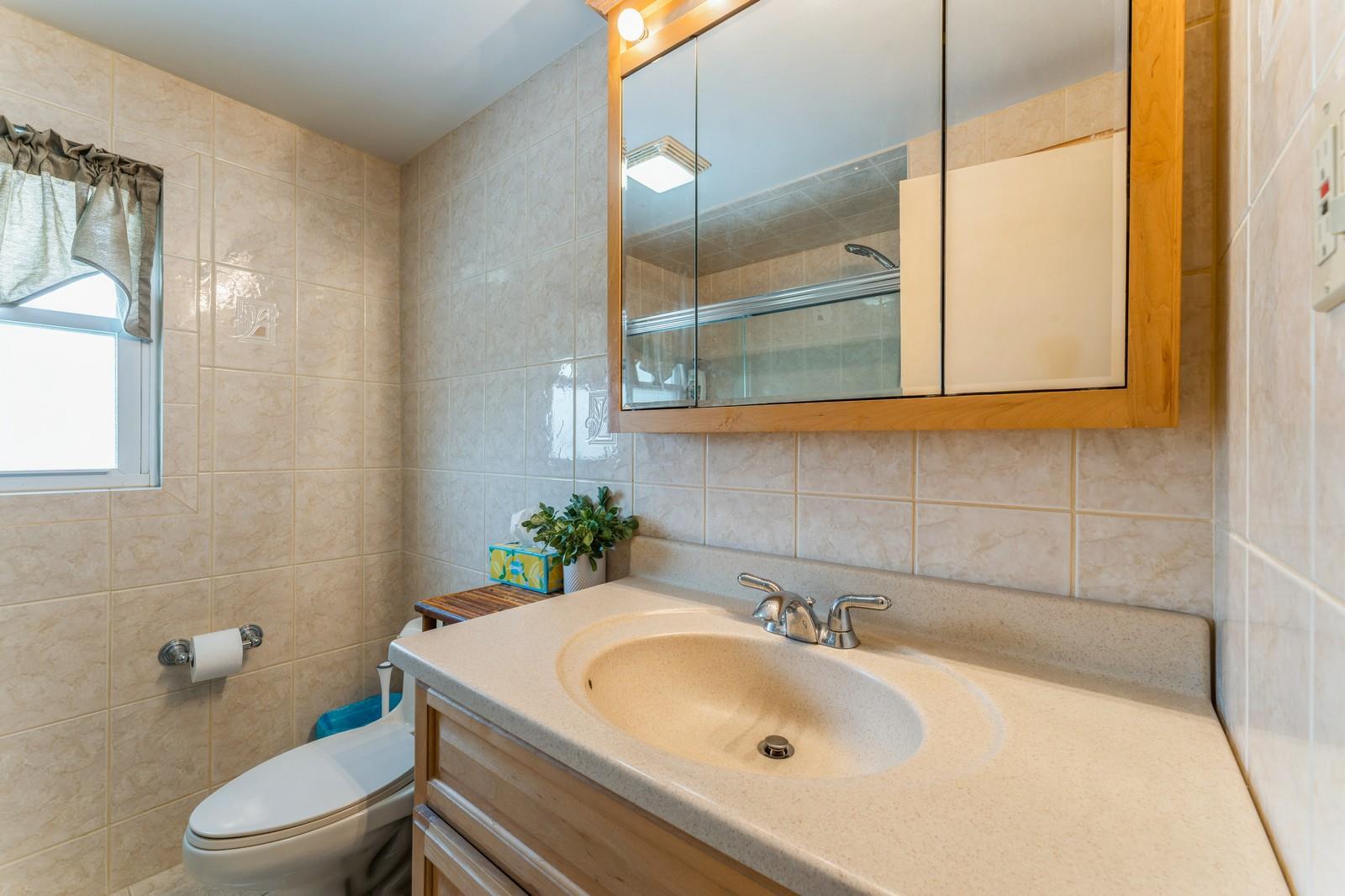 #19 photo, 133 Dorothy Drive, 长岛 East Meadow , NY 11554