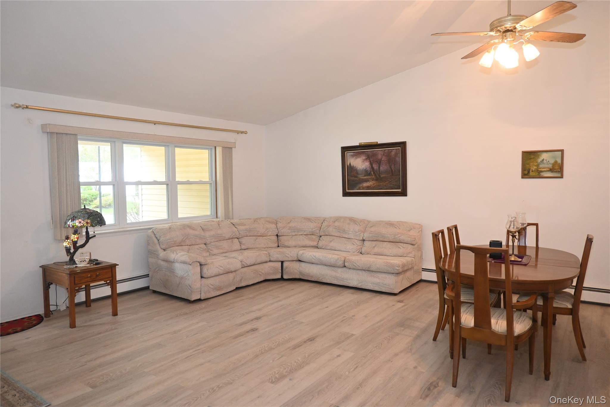 #4 photo, 9 Fenwick Avenue, Farmingville , NY 11738