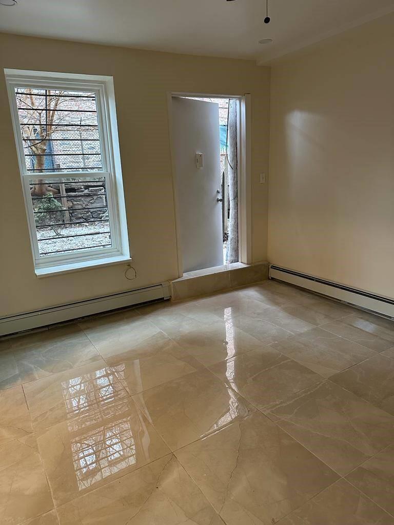 #4 photo, 80 Elliott Avenue, Yonkers , NY 10705