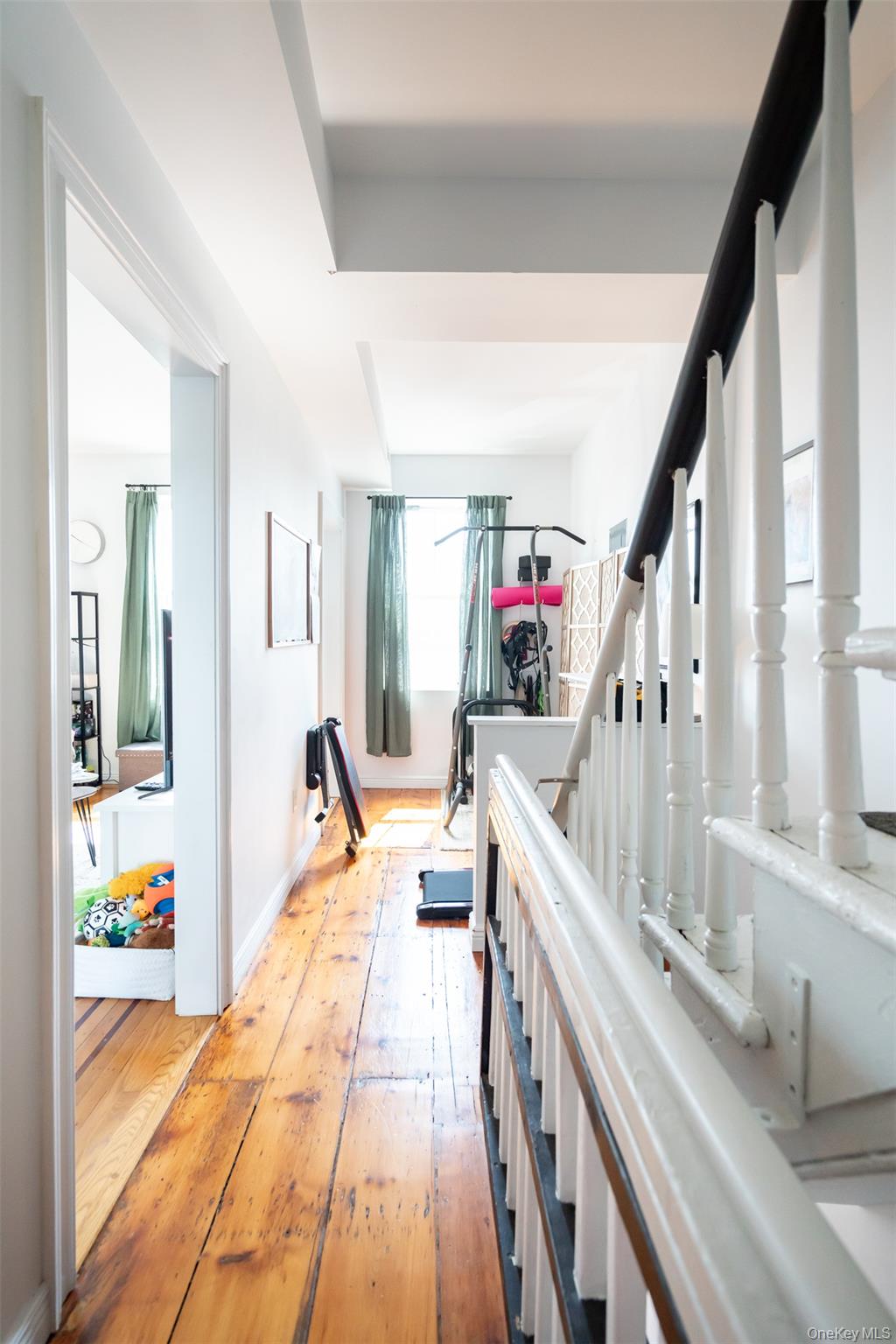 #17 photo, 121 Montgomery Street, Newburgh , NY 12550