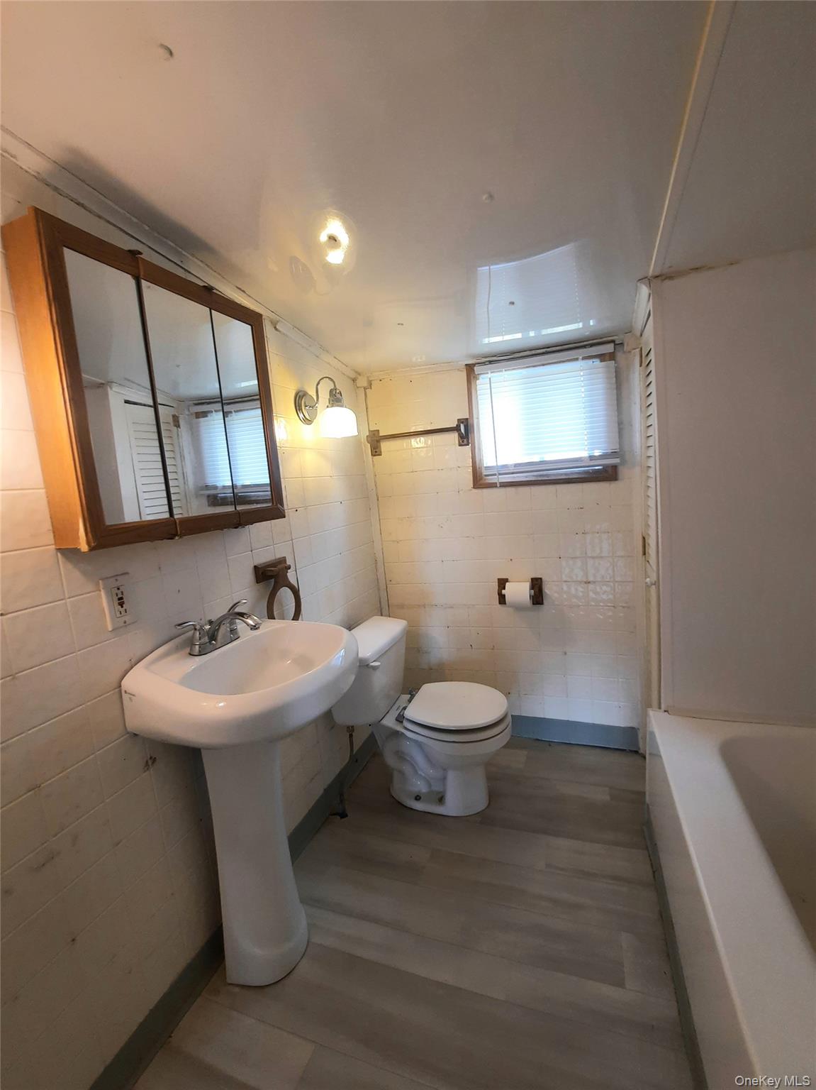 #12 photo, 202 Ridgebury Road, New Hampton , NY 10958