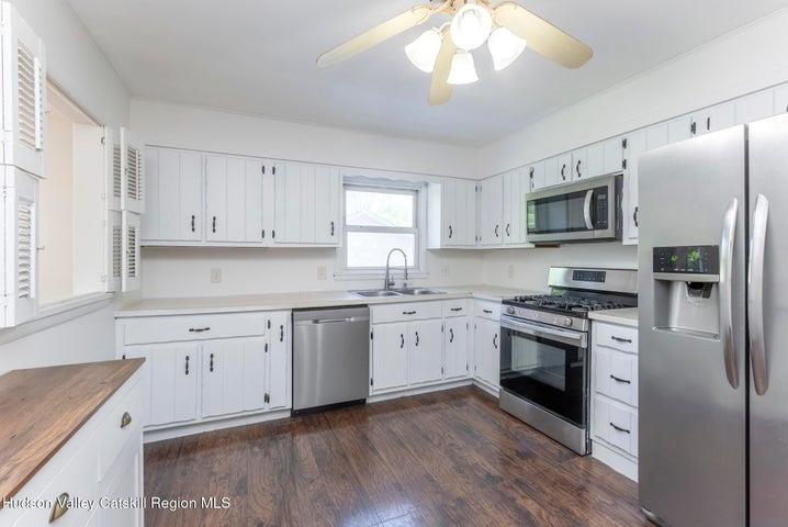 #10 photo, 94 Tammany Street, Kingston , NY 12401