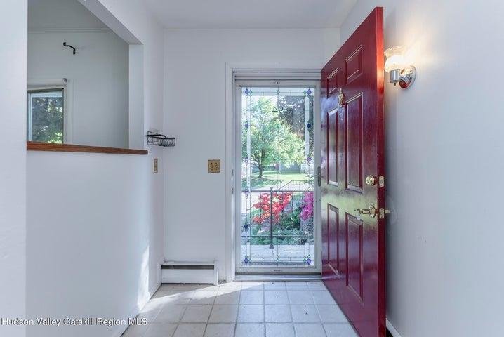 #5 photo, 94 Tammany Street, Kingston , NY 12401