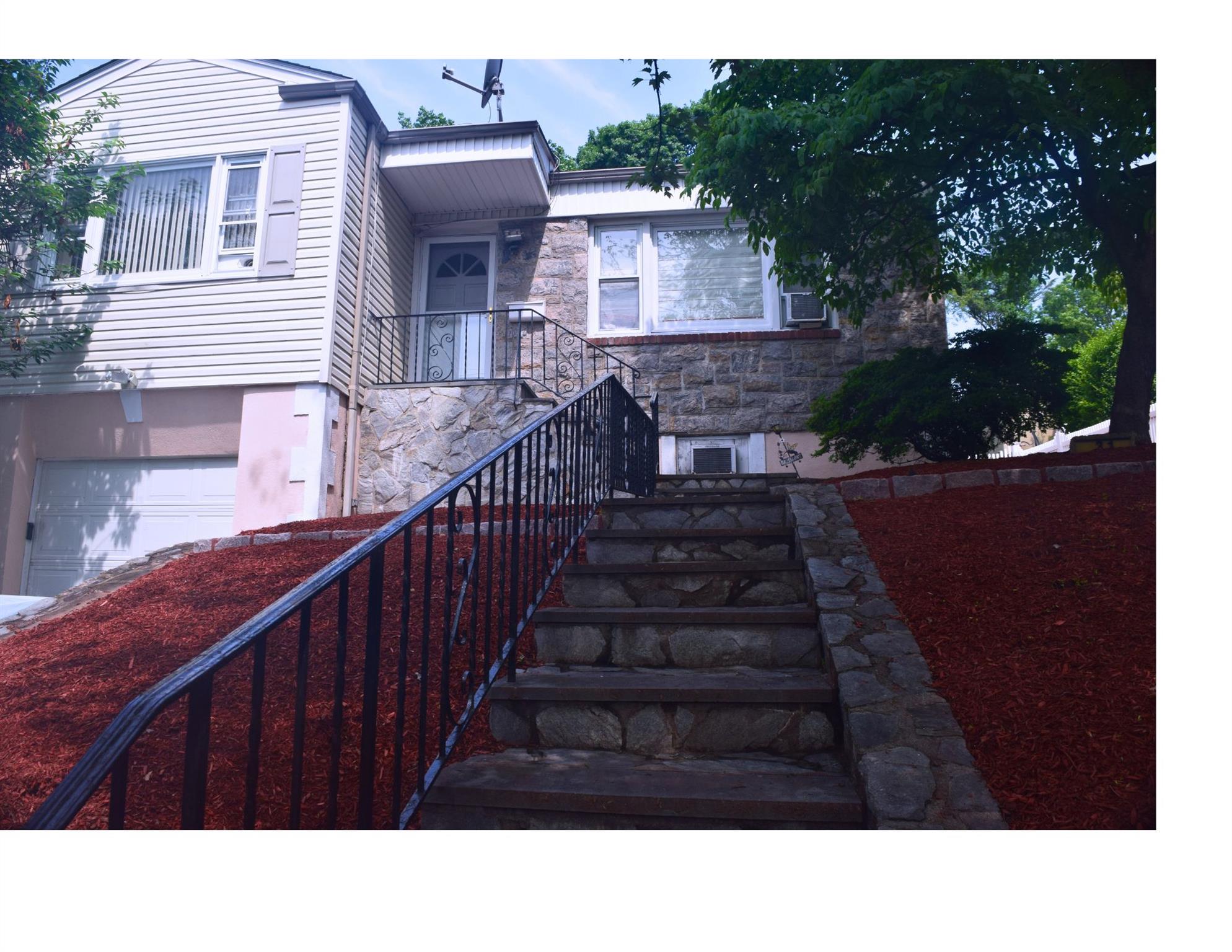 #1 photo, 31 Norwood Road, 紐約州 Yonkers , NY 10710