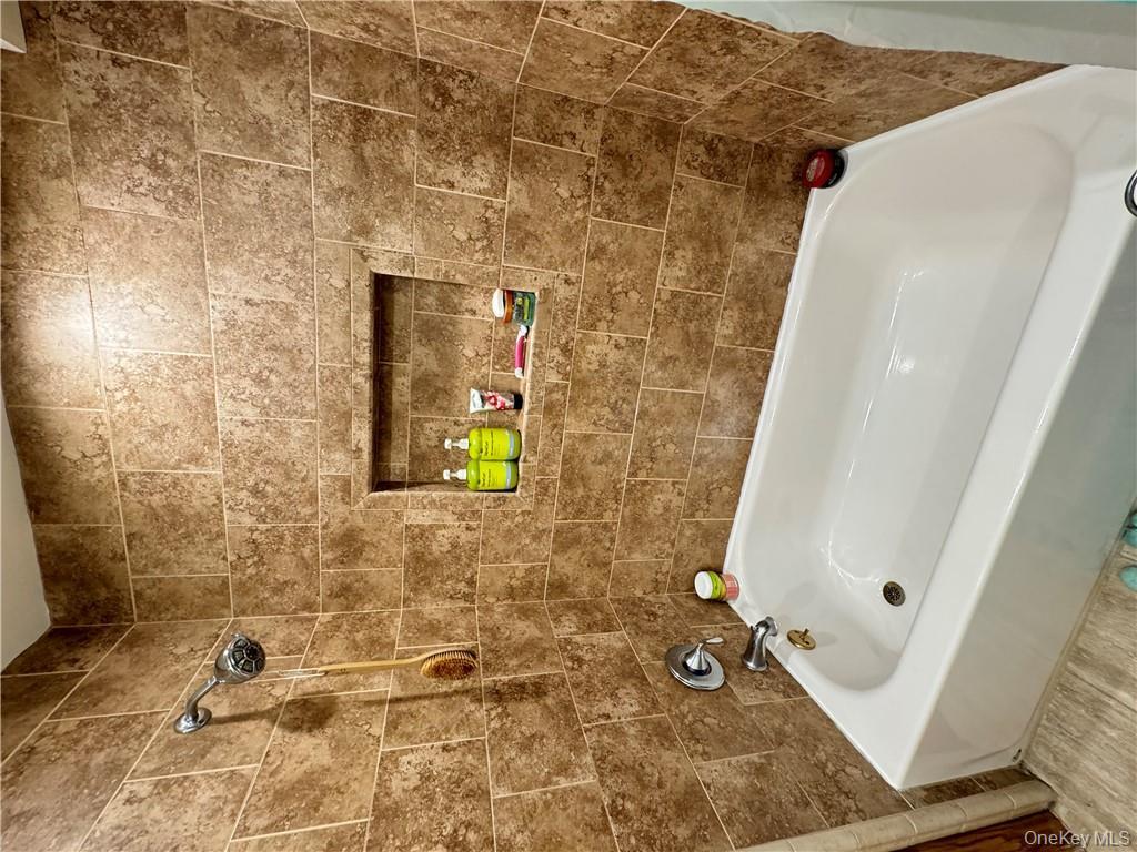 #6 photo, 26 Cooper Road, Poughkeepsie , NY 12603