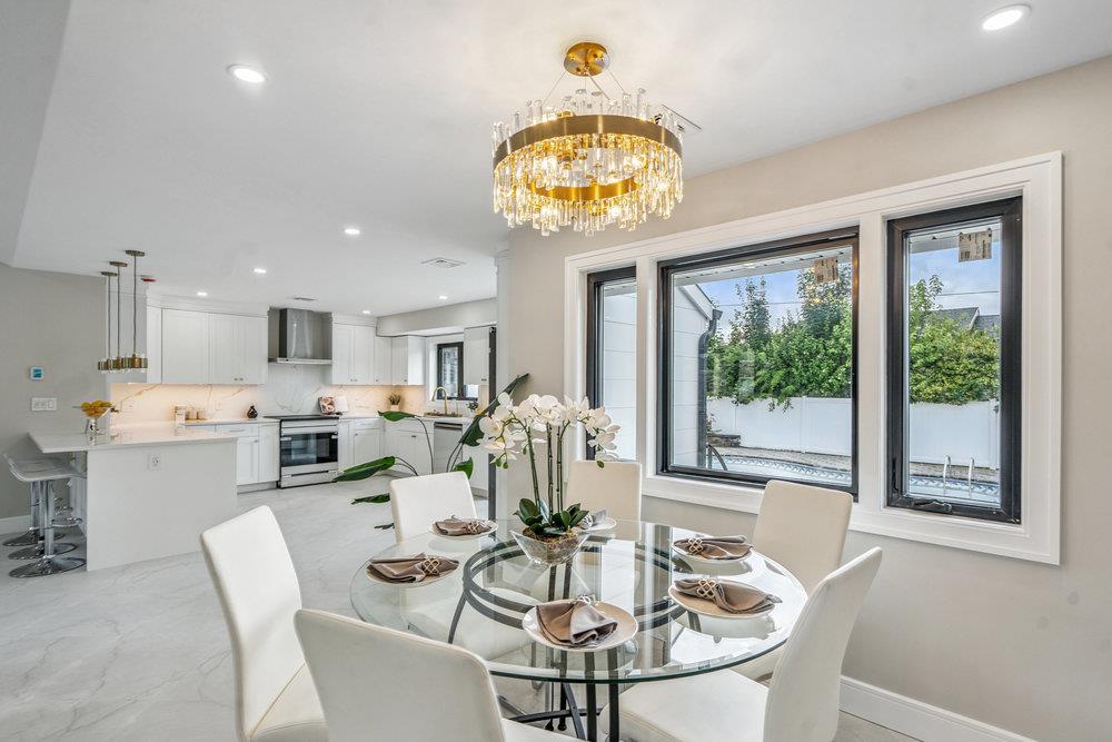 #14 photo, 31 Kalda Lane, Plainview , NY 11803