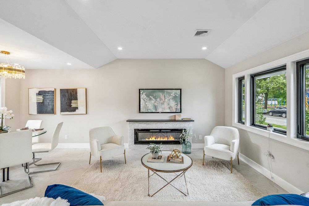 #18 photo, 31 Kalda Lane, Plainview , NY 11803