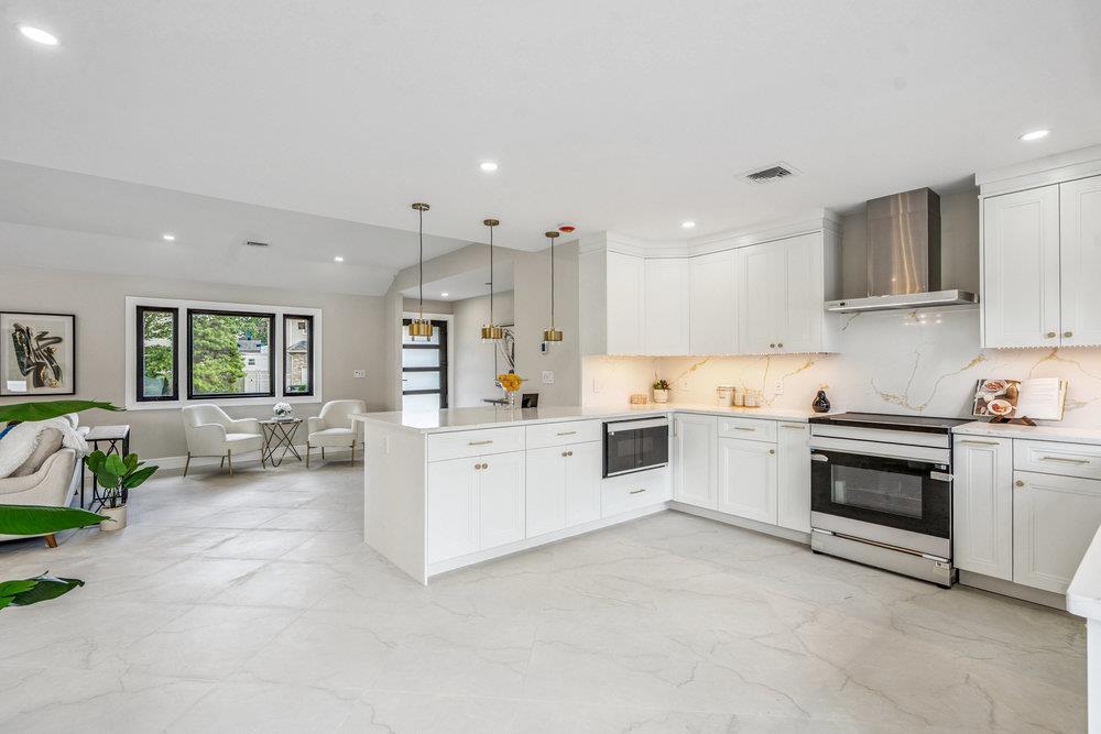 #5 photo, 31 Kalda Lane, Plainview , NY 11803