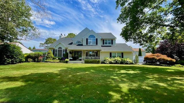 #1 photo, 1465 7th Street, 東長島 West Babylon , NY 11704