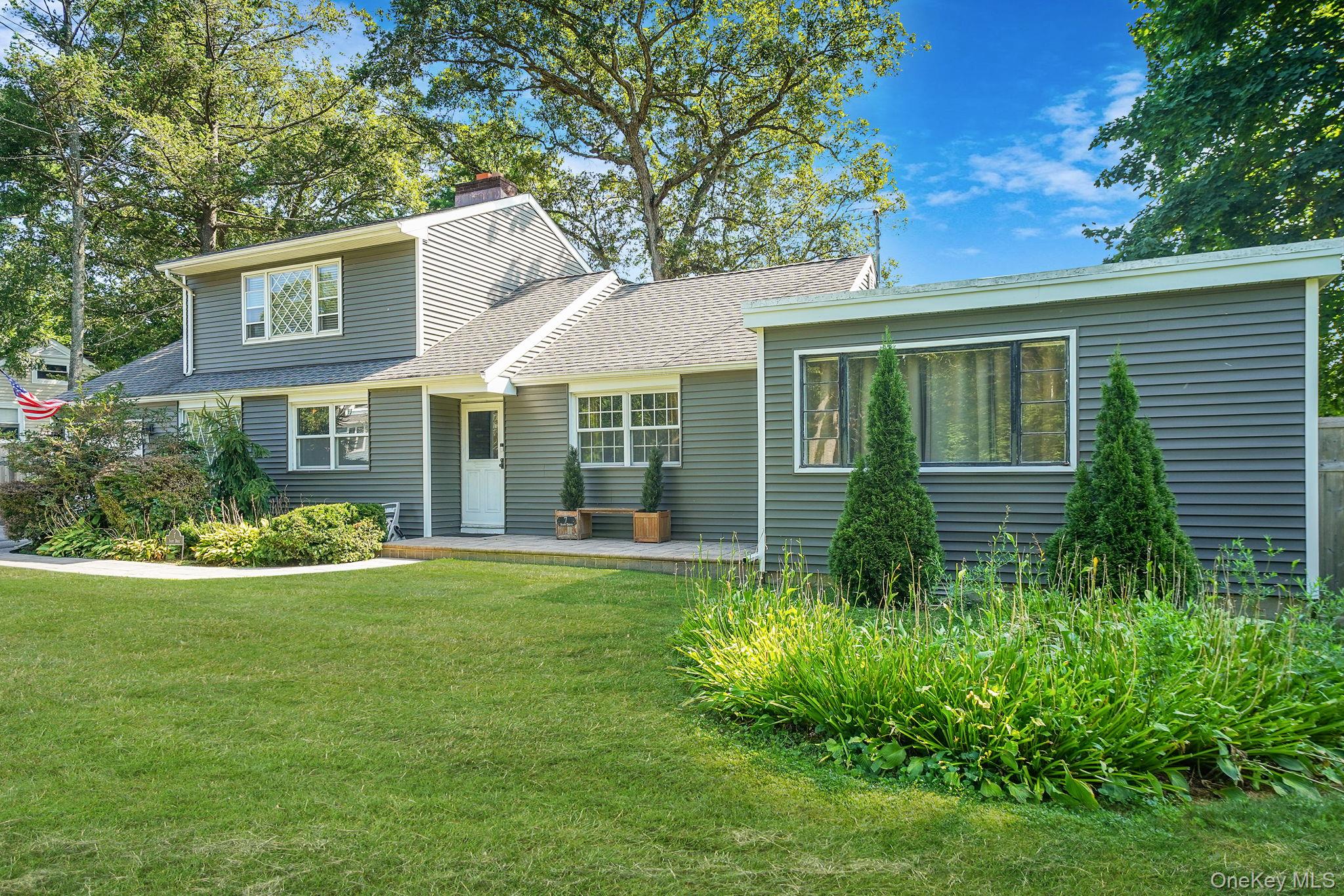 #3 photo, 7 Scott Drive, サフォーク郡 Melville , NY 11747