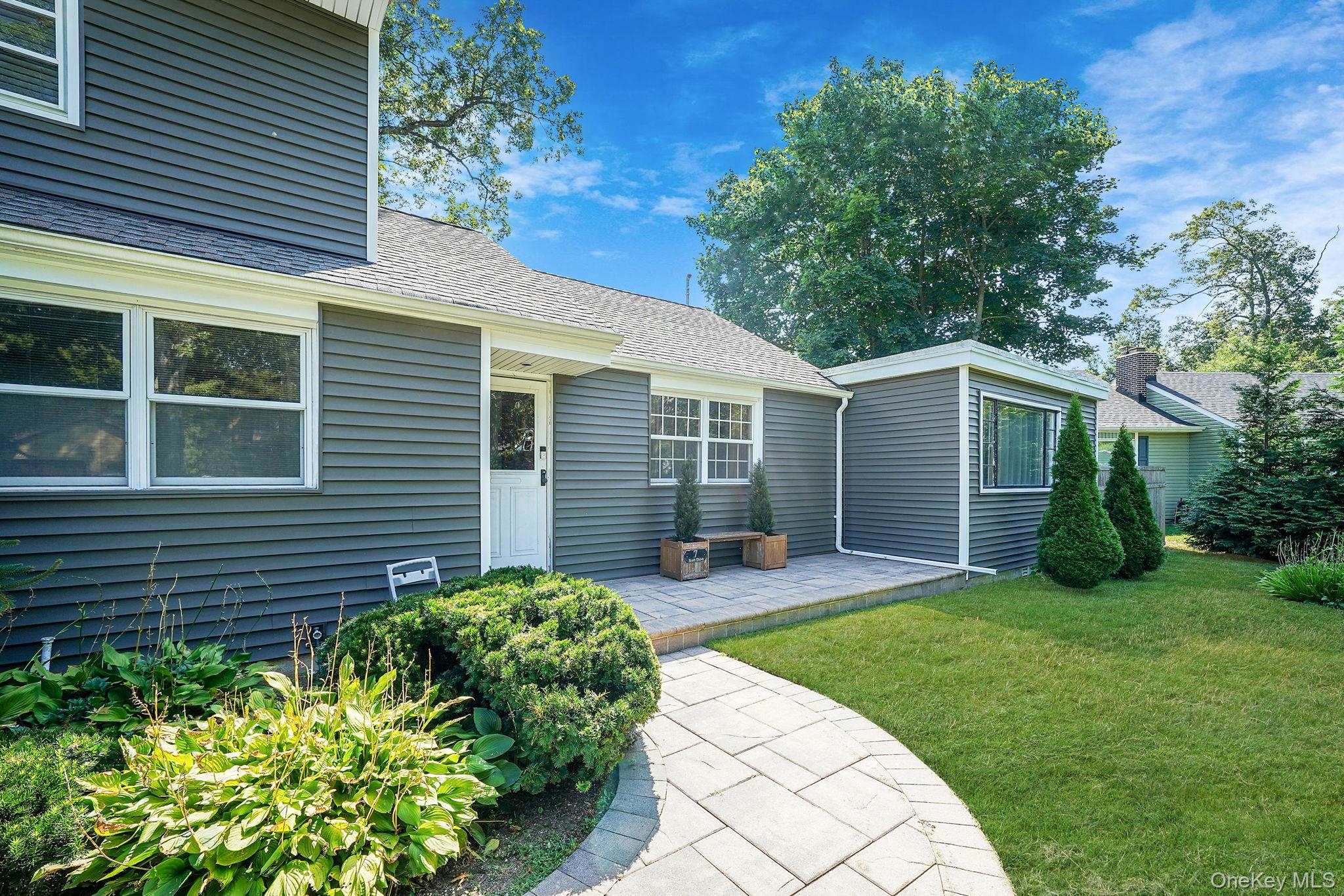 #4 photo, 7 Scott Drive, サフォーク郡 Melville , NY 11747