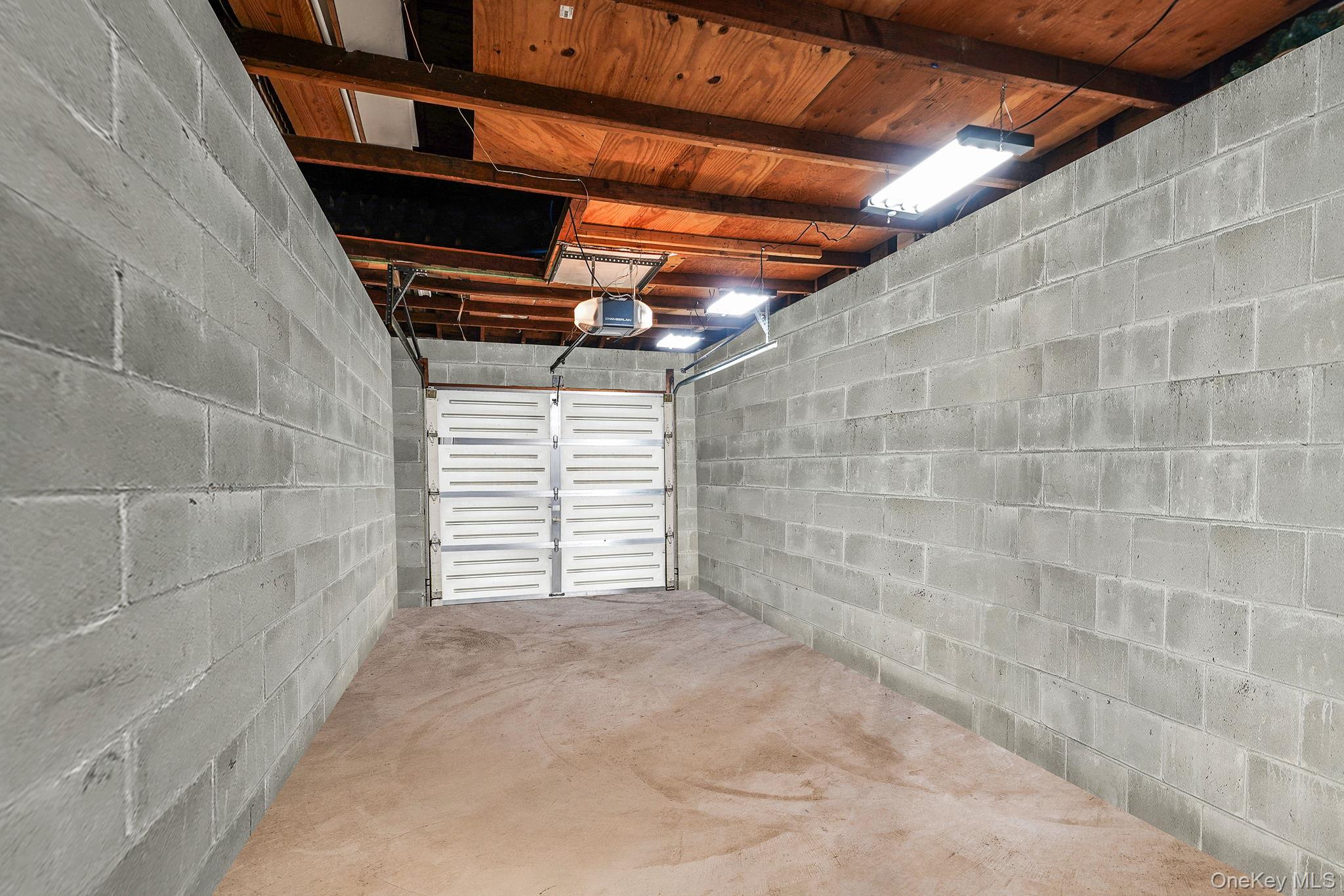 #5 photo, 7 Scott Drive, サフォーク郡 Melville , NY 11747