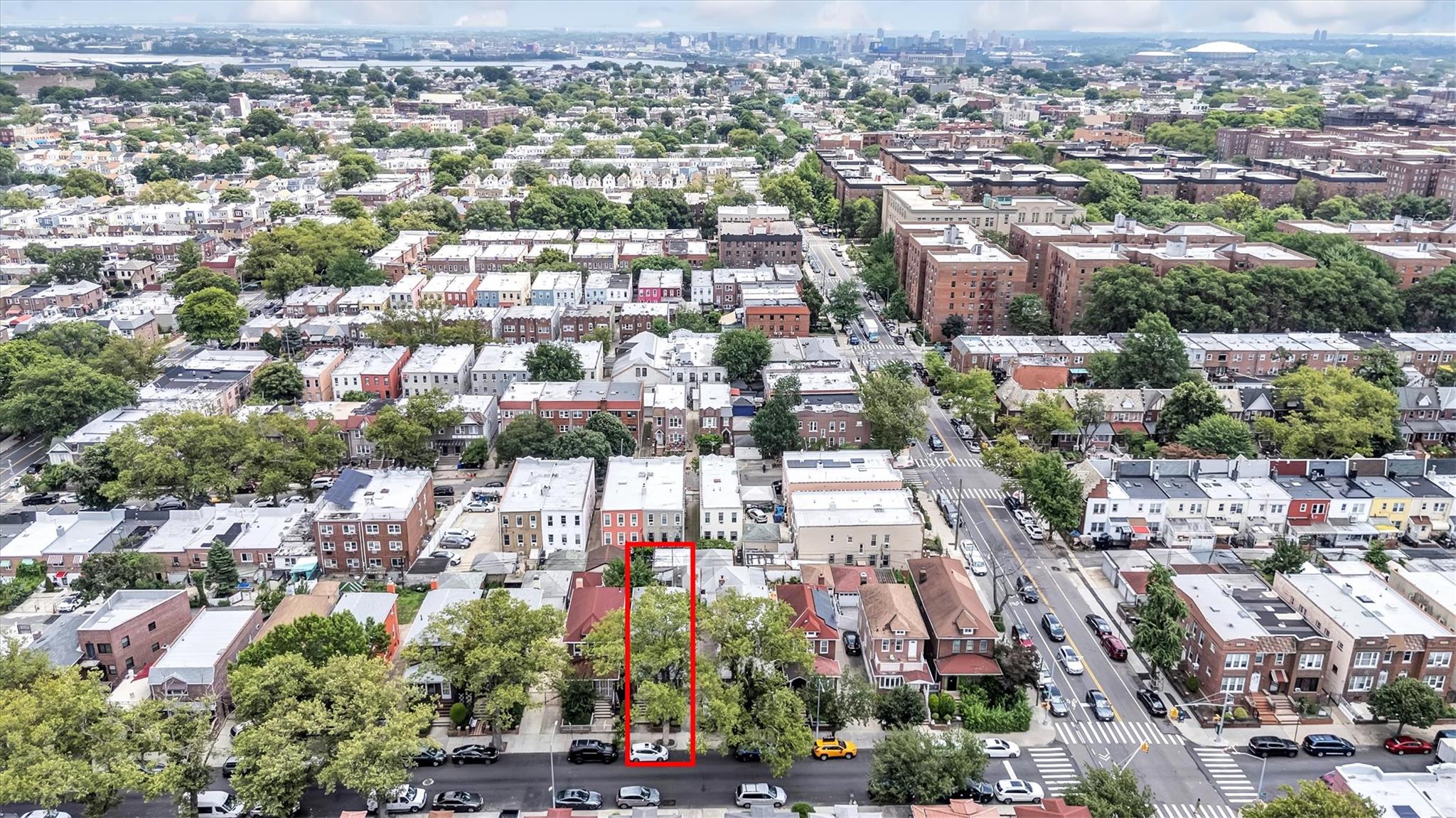 #14 photo, 3137 86th Street, 皇后区 杰克逊高地 Jackson Heights , NY 11369