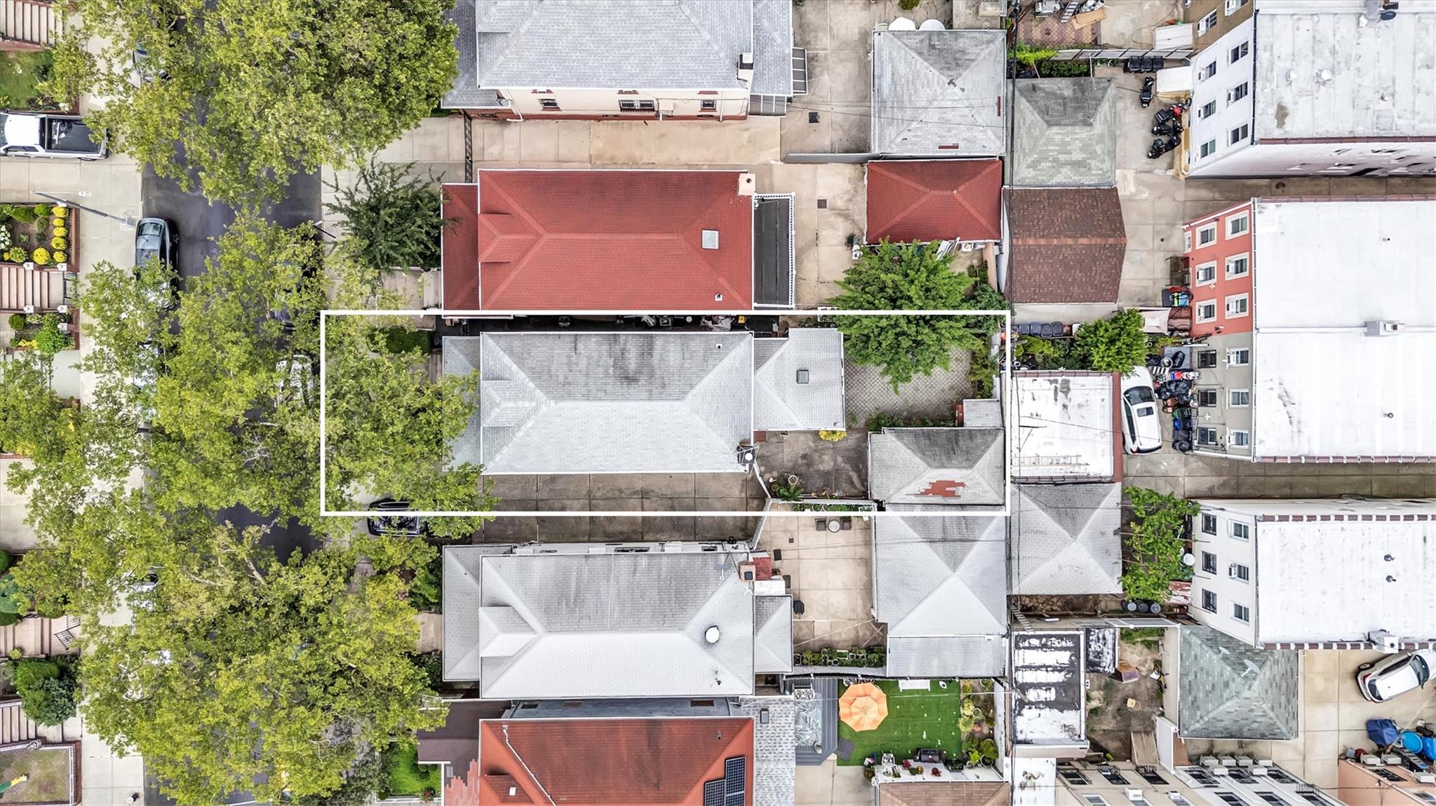 #20 photo, 3137 86th Street, 皇后区 杰克逊高地 Jackson Heights , NY 11369