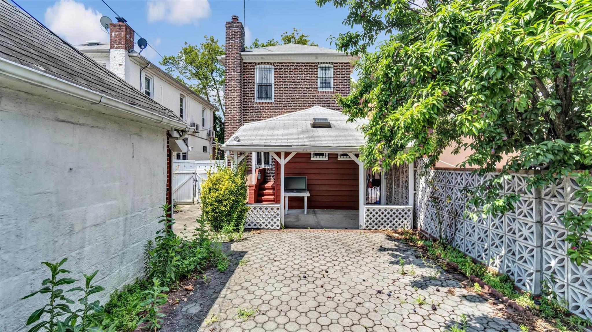 #8 photo, 3137 86th Street, 皇后区 杰克逊高地 Jackson Heights , NY 11369