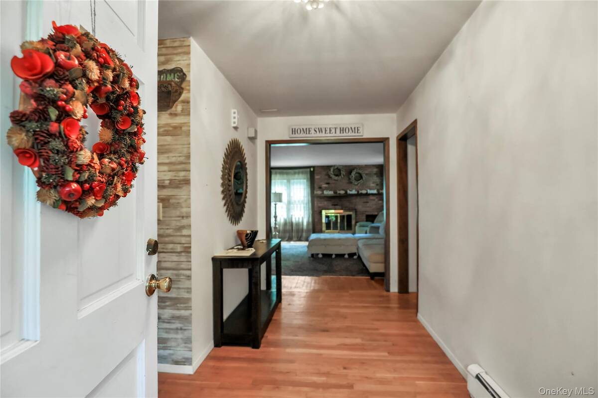 #24 photo, 20 Audubon Gate, サフォーク郡 Miller Place , NY 11764