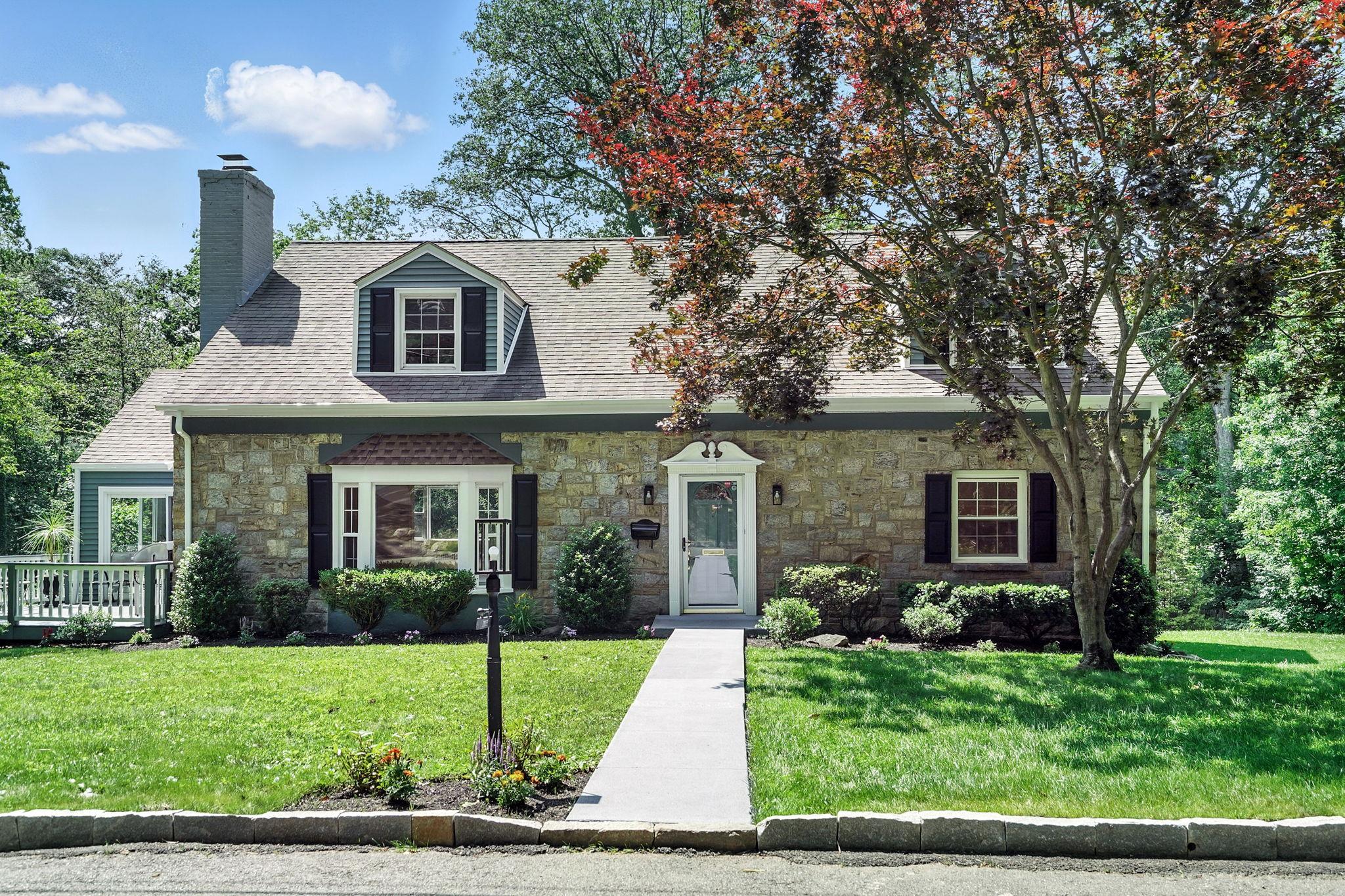 #1 photo, 3 Medford Lane, 紐約州 Scarsdale , NY 10583